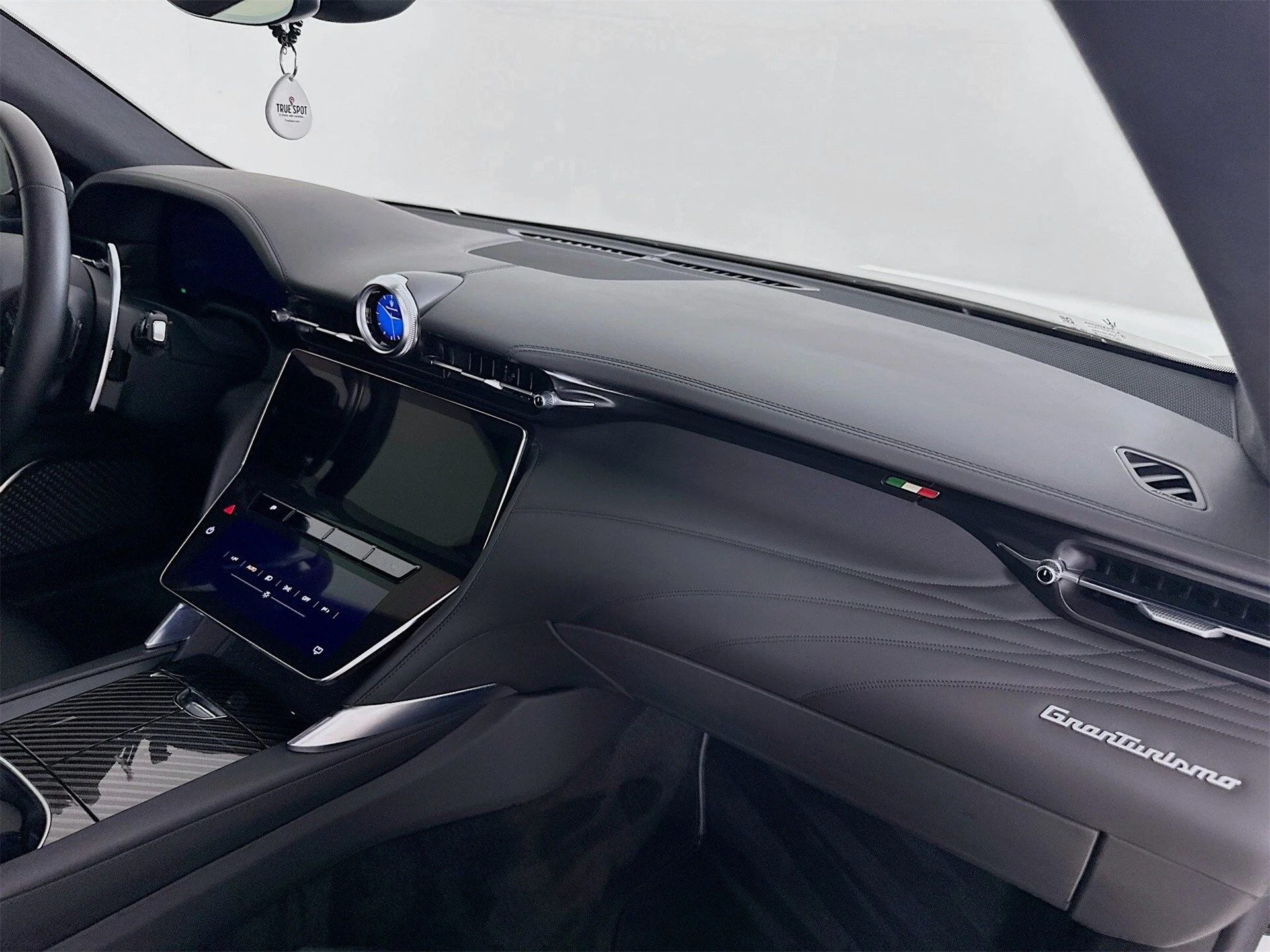 mph029_3691578847_4b2d5d577f74f1ca644f2dd560e4363cx_6dd7bf50a6