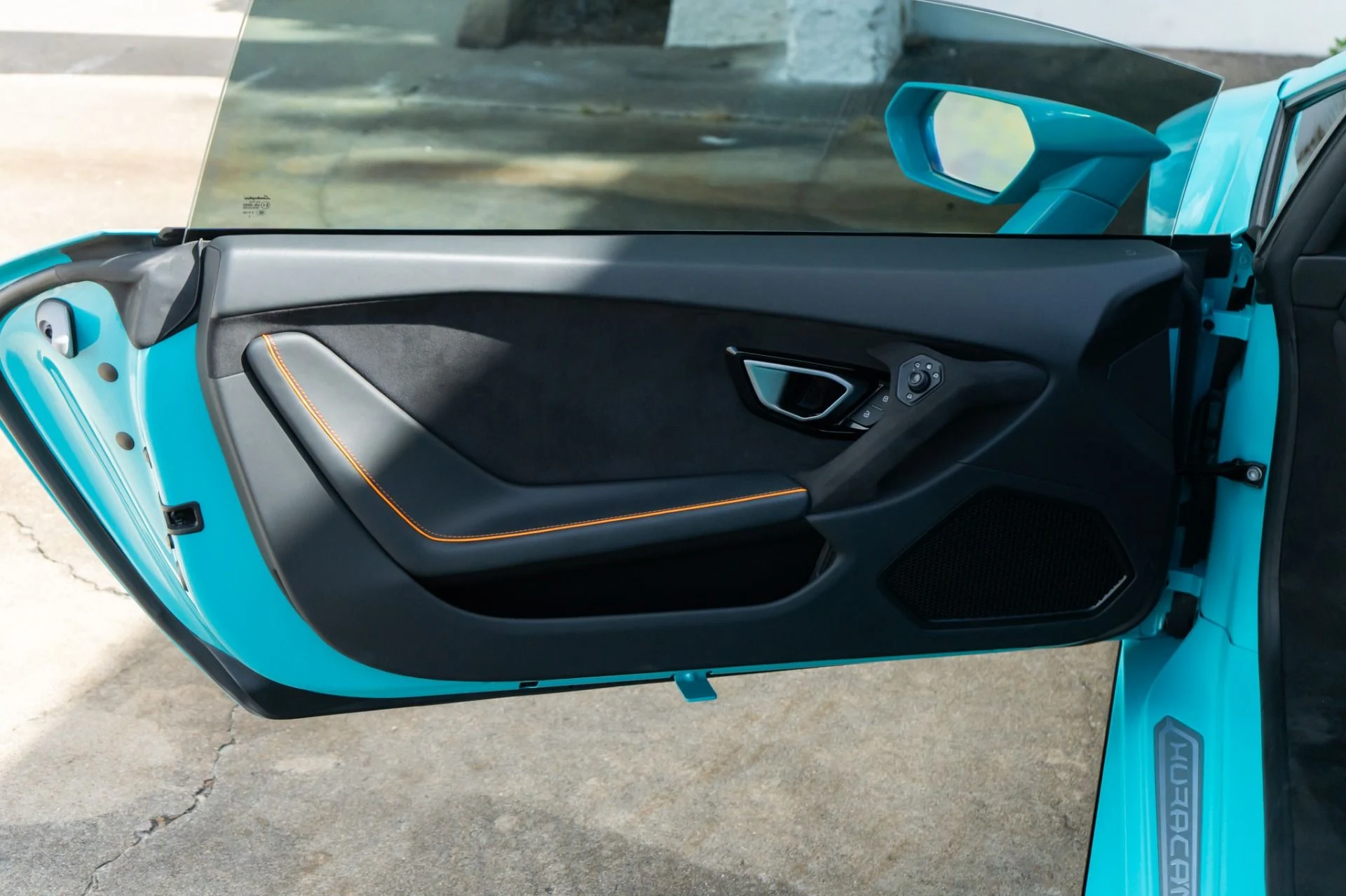 mph029_3705965024_Used_2023_Lamborghini_Huracan_Tecnica_1786574624_a286000f2c
