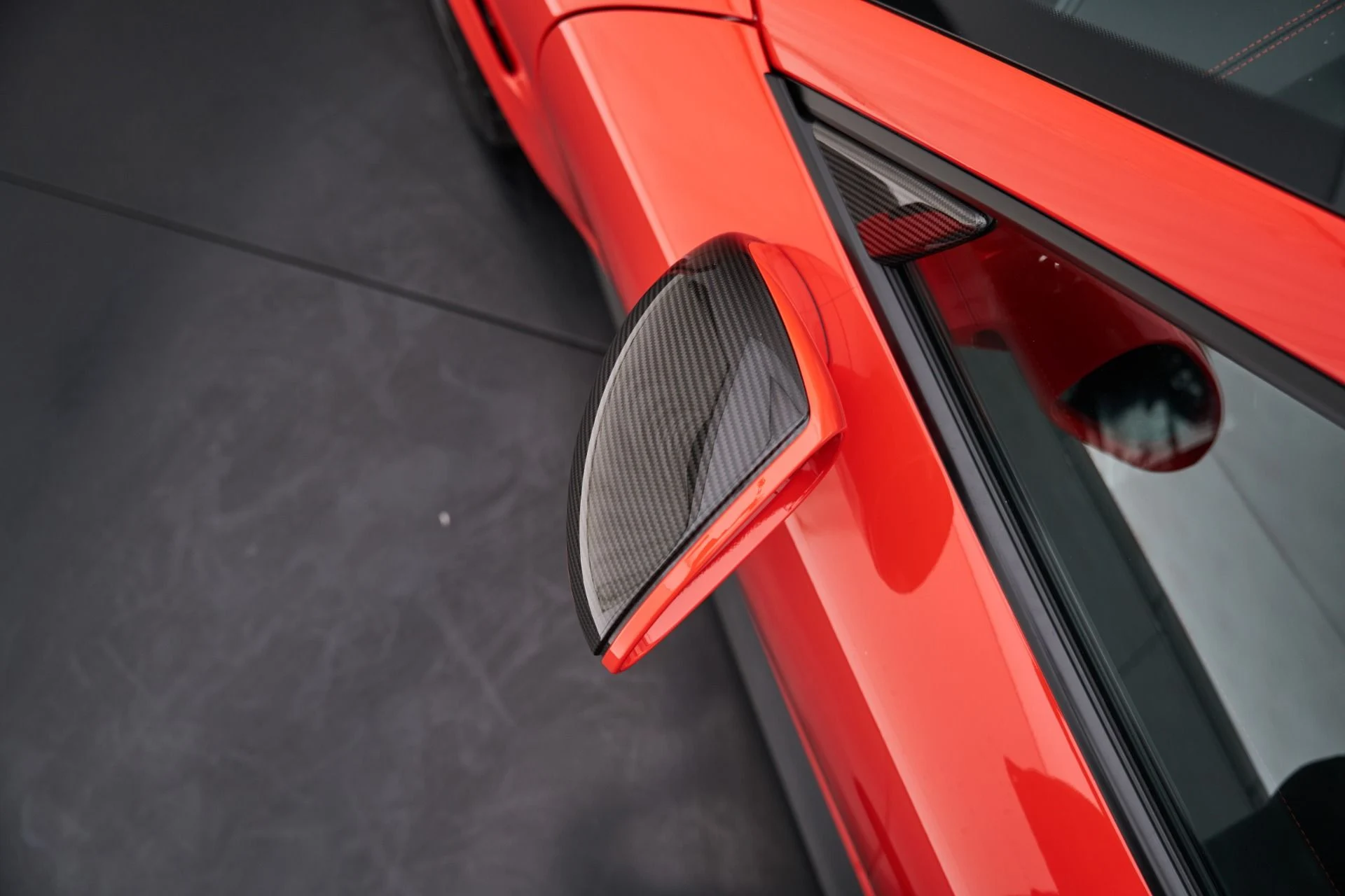 mph029_3709116686_Used_2018_Porsche_911_GT_2_RS_1792687145_940ac61494