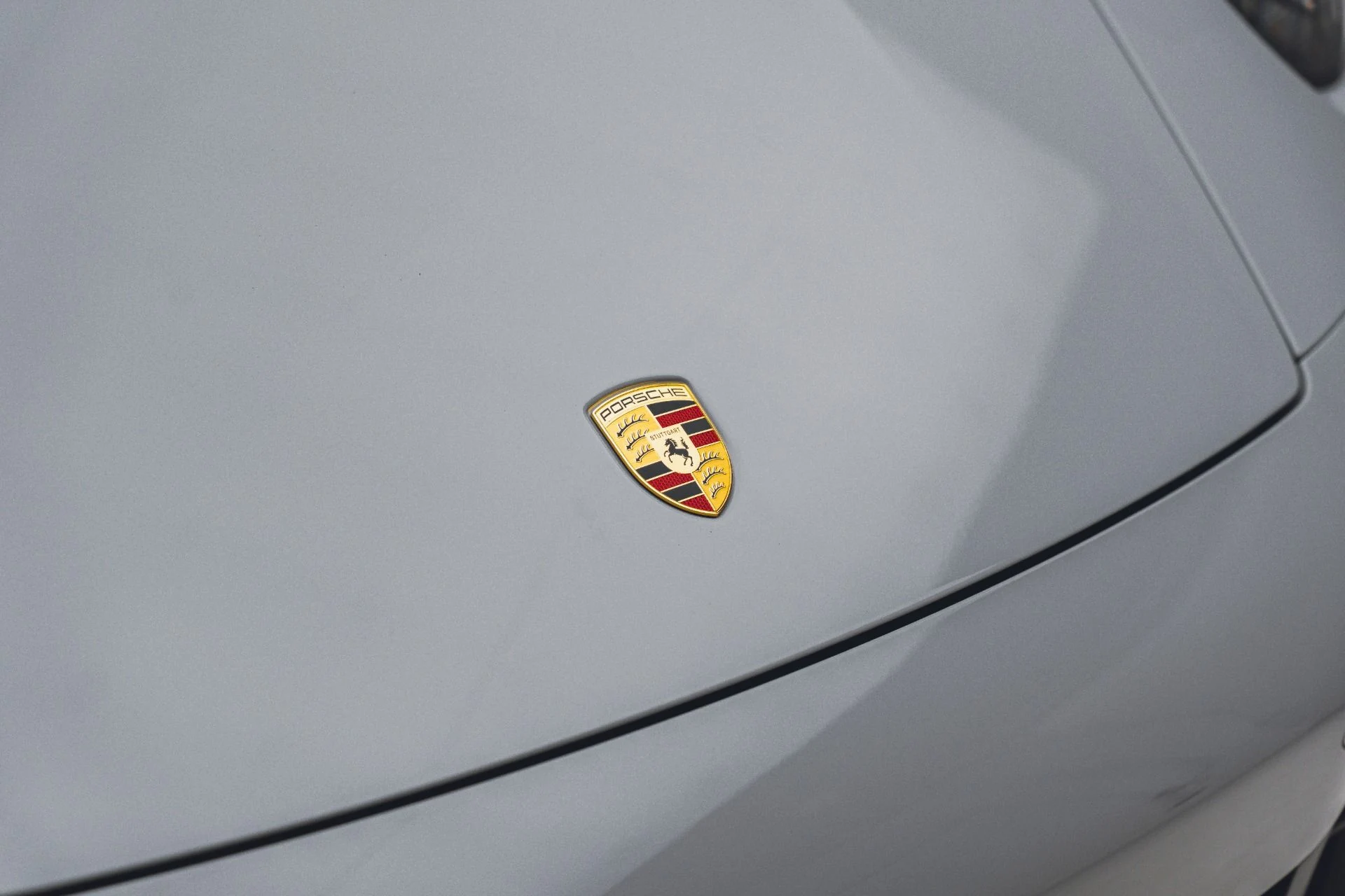 mph029_3709538831_Used_2025_Porsche_911_Carrera_1781738932_a57ed4d9f1
