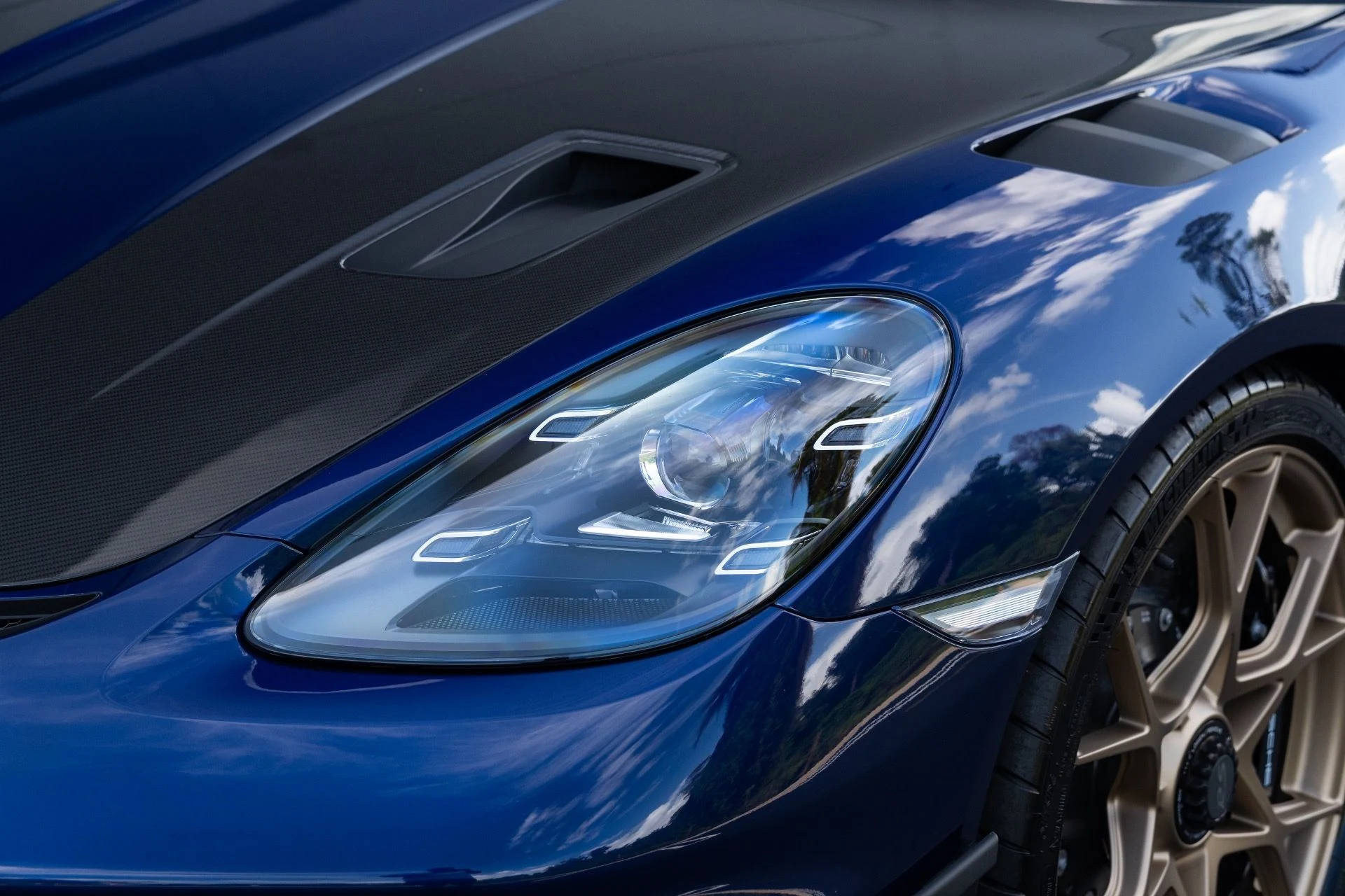 mph029_3710770231_Used_2024_Porsche_718_Cayman_GT_4_RS_1775021157_f9214f6389