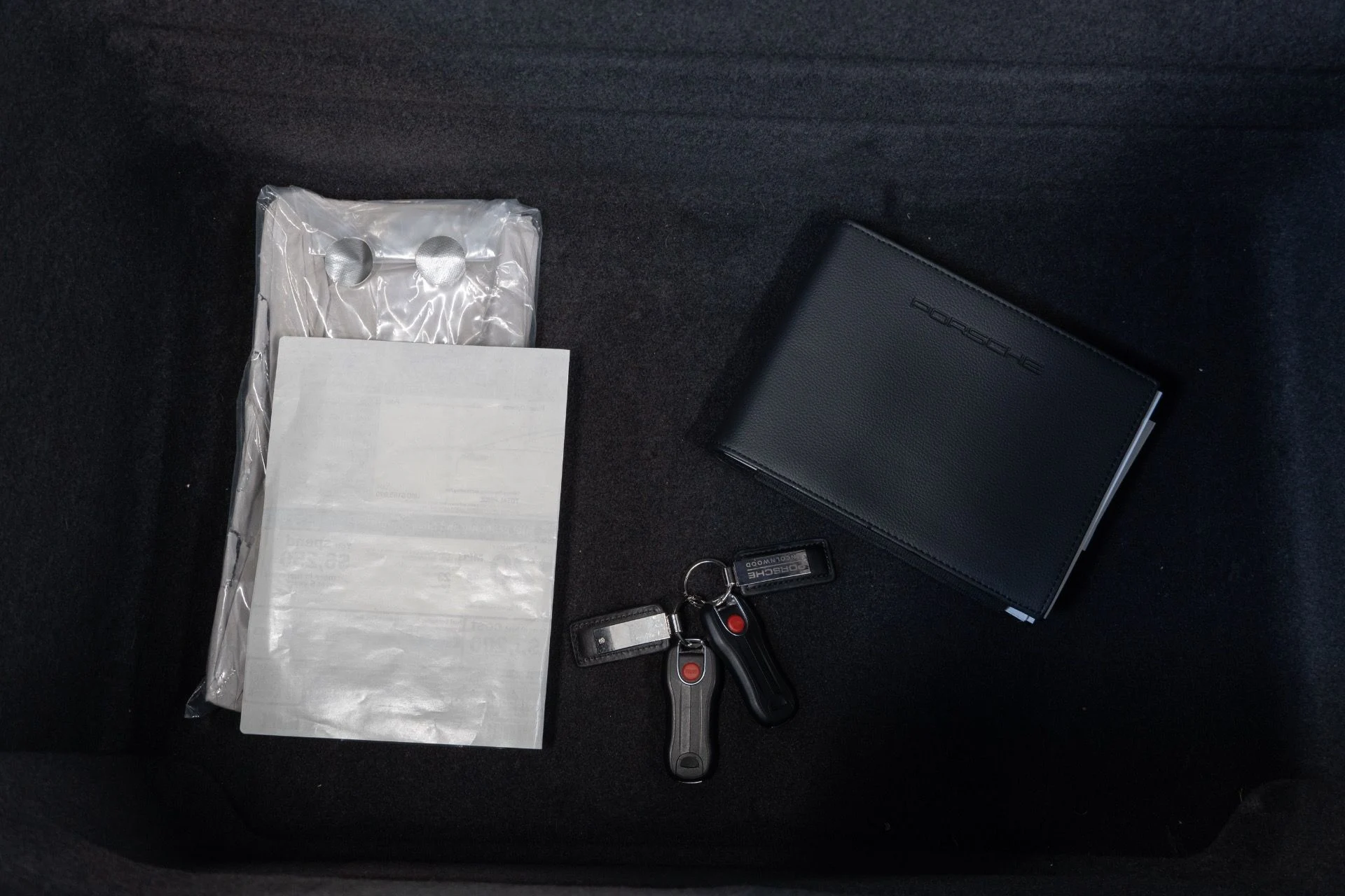 mph029_3733663971_Used_2024_Porsche_911_Carrera_S_1762982926_846a8ad1cc