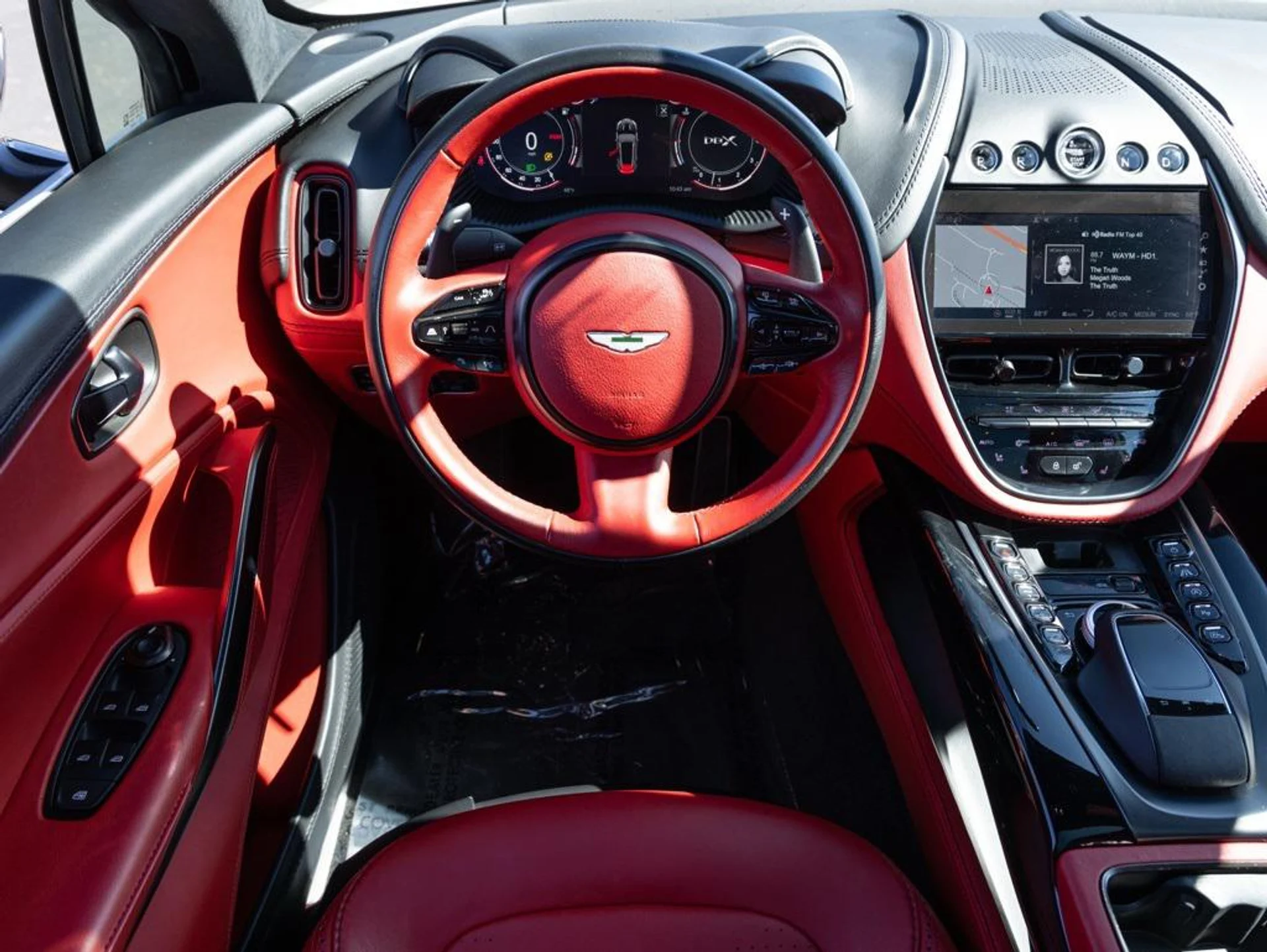 mph029_3734584317_408012007_6849ae36bc21500848008b4f_7fb7c5c411