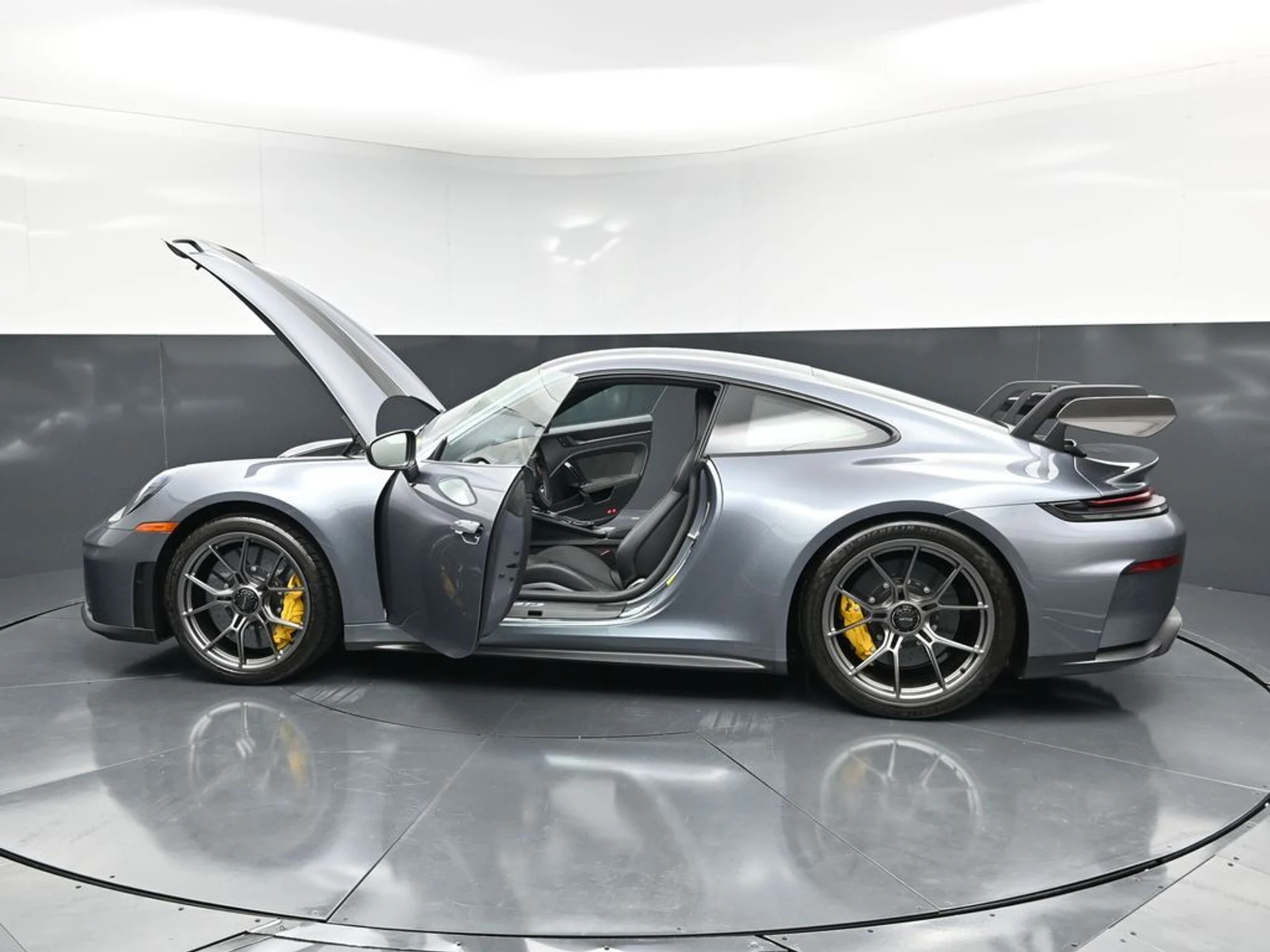 mph029_3735543556_d5c8d791a8abde1002d29ab773aaa739x_246b0c5e59