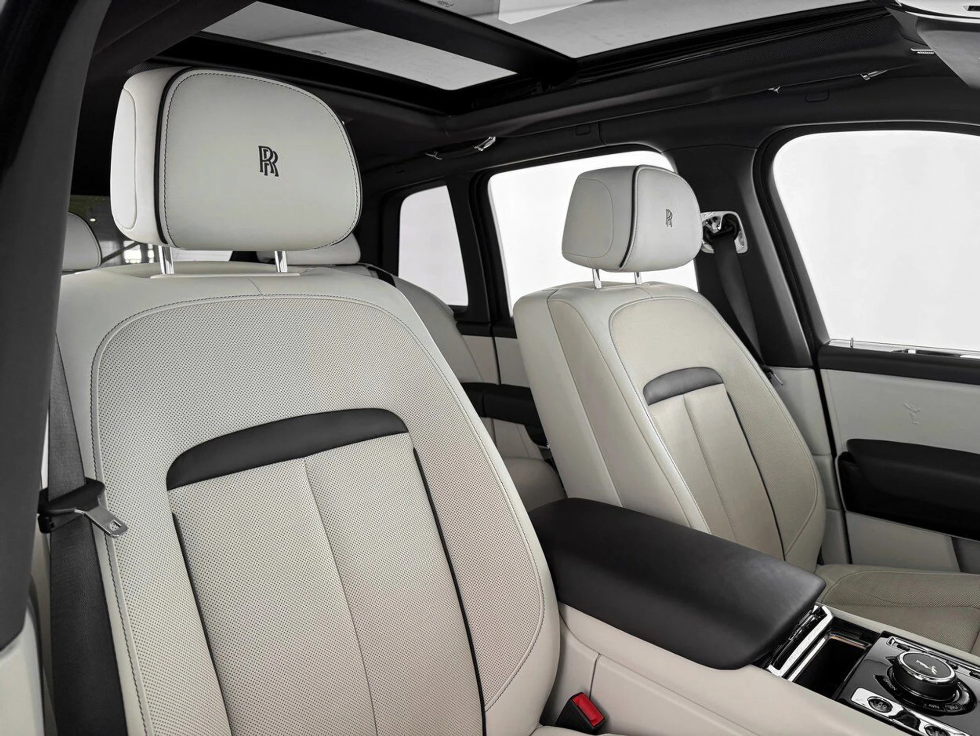 mph029_374684700_821816fe0cdafe2abde7ccdb941fca4e_fdc01f704c