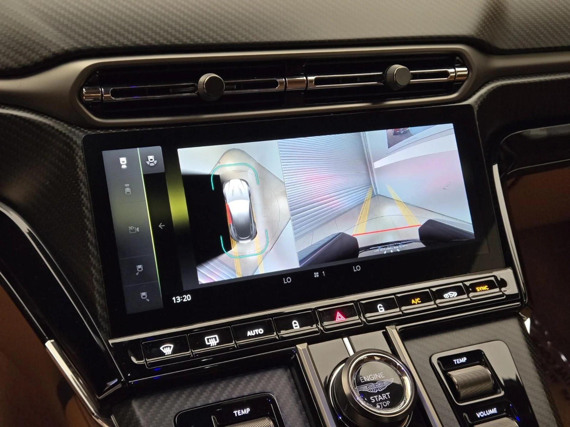 mph029_3747862450_New_2026_Aston_Martin_Vantage_1761803405_2ec532aefd