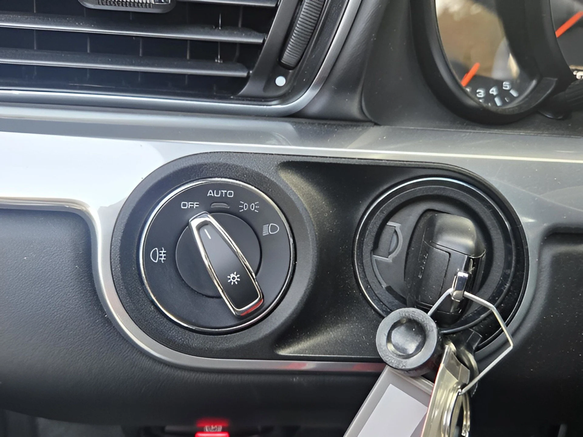 mph029_3750502997_4fdc5a928ae84552ed196fdd06607237x_2572da4eb6