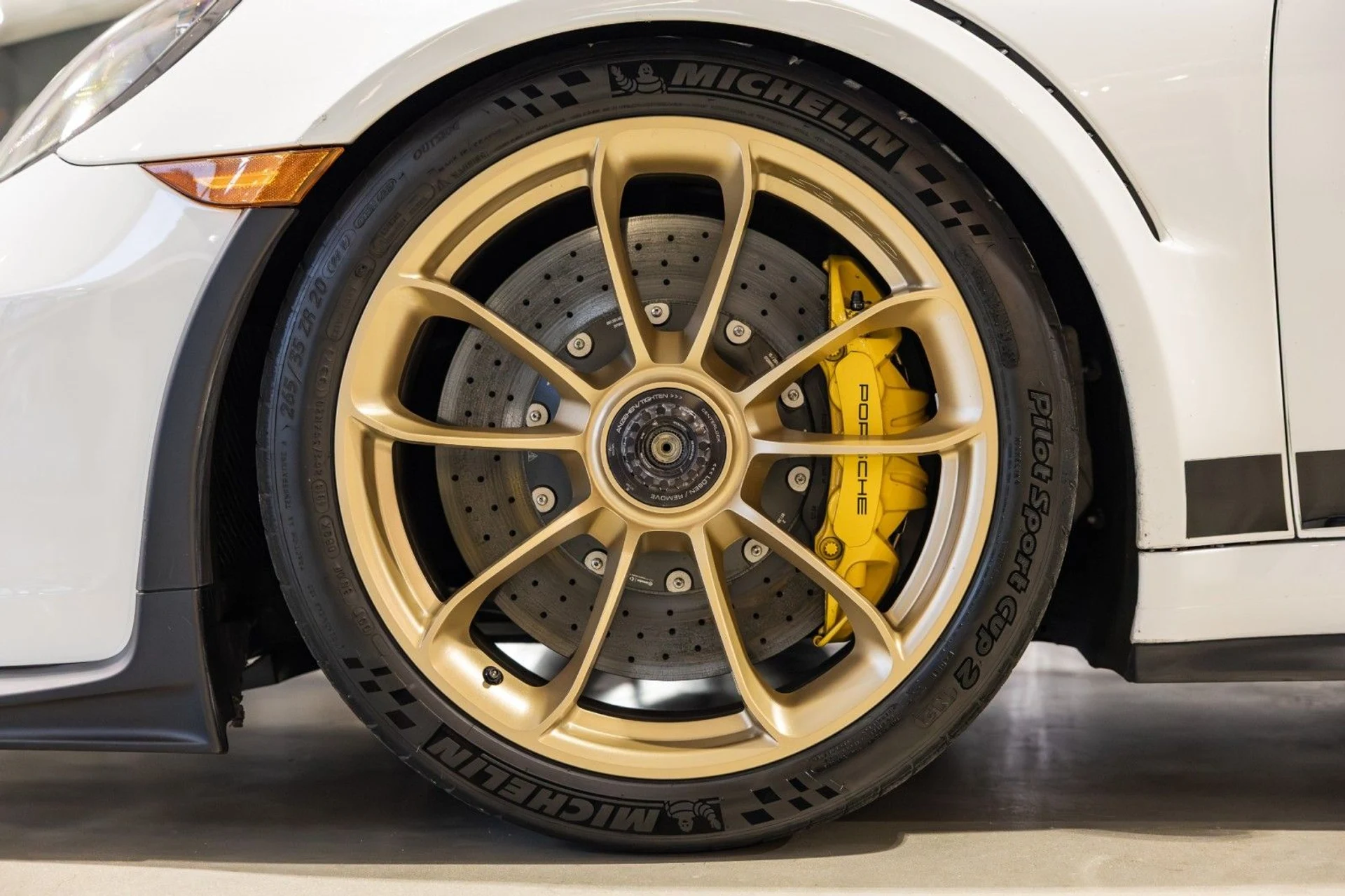 mph029_3759792444_hw_ef594f1c19