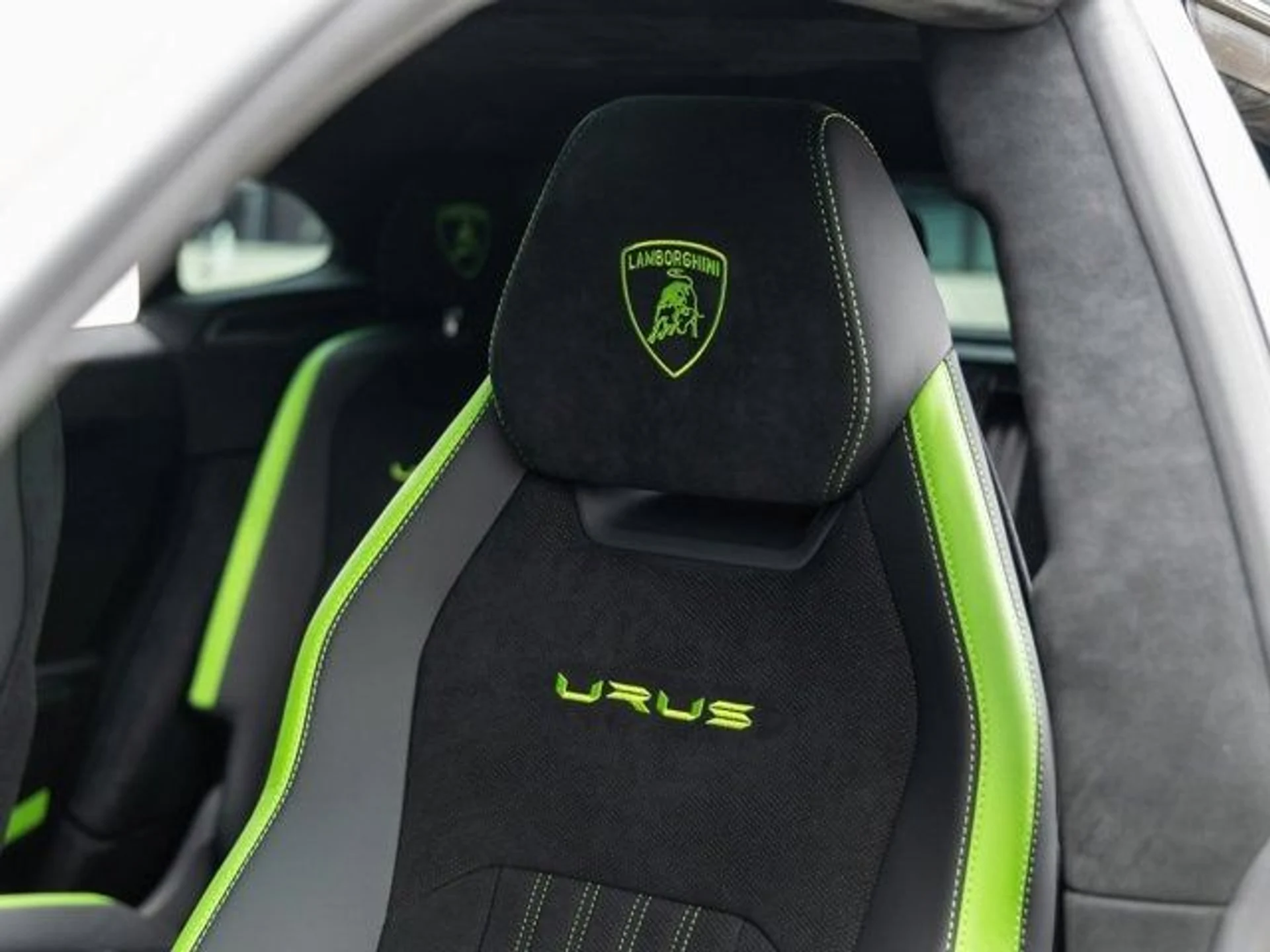 mph029_3760648857_30_2d24df94b6