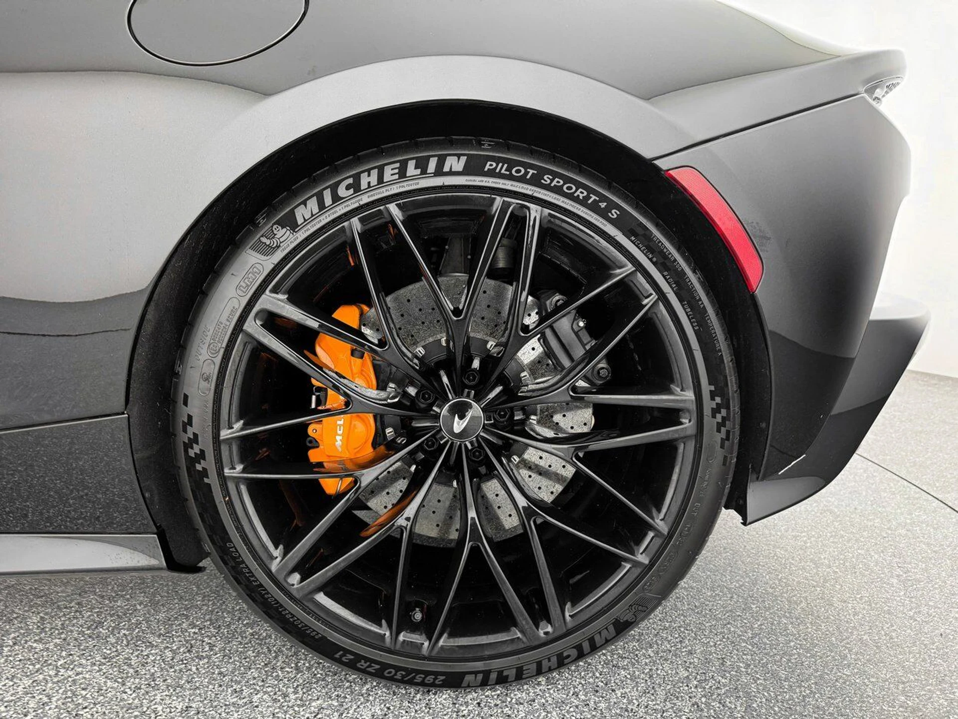 mph029_3766008670_6eb7618dc50445ab4221d0f79c320c13_9208ddeee7