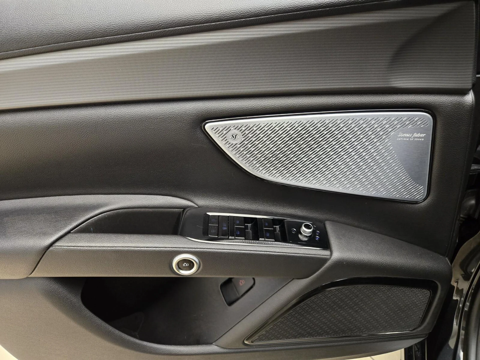 mph029_3768392307_Used_2024_Maserati_Grecale_GT_1765436384_071184f531