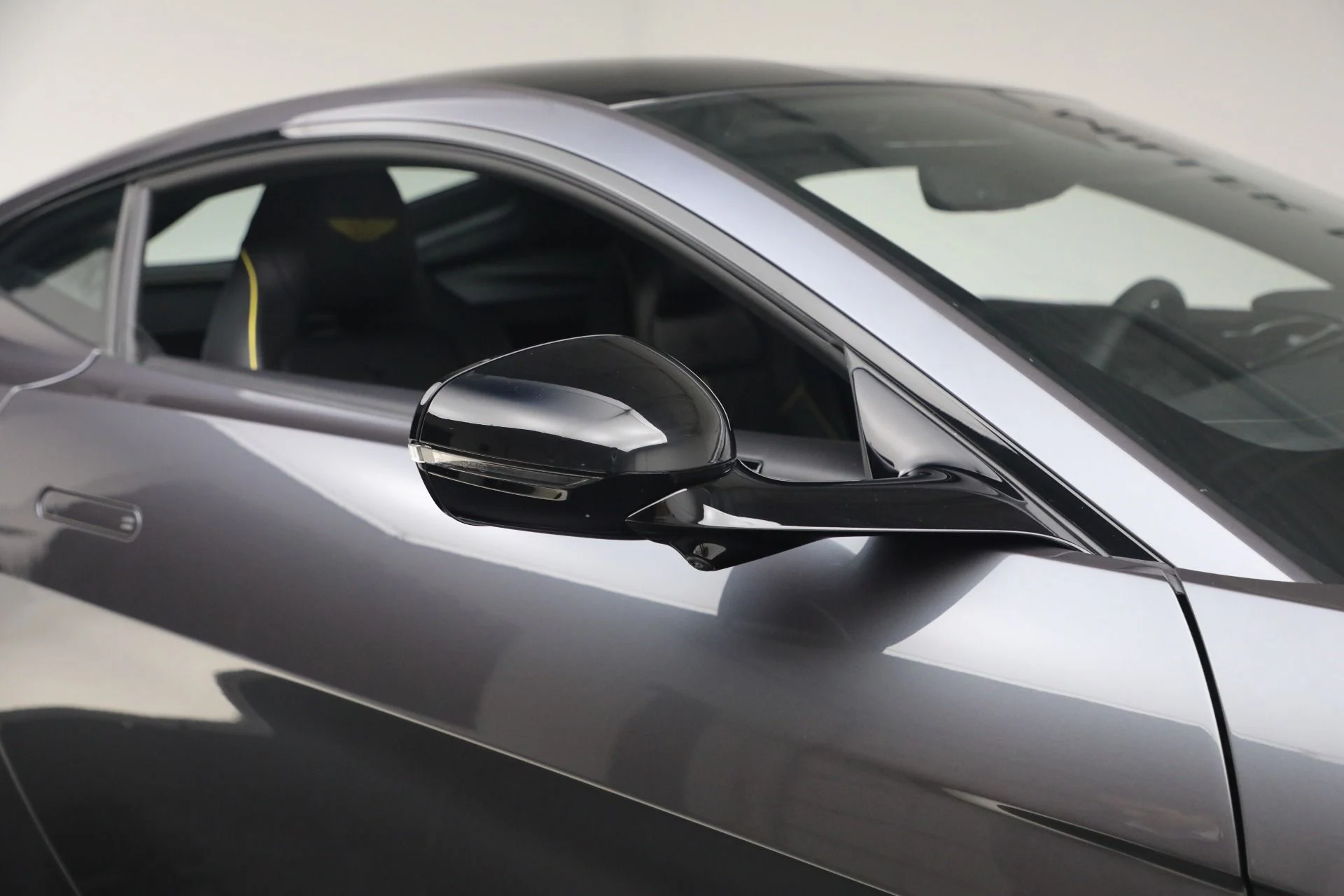 mph029_3771984634_New_2026_Aston_Martin_Vantage_S_1766181825_6dba233808