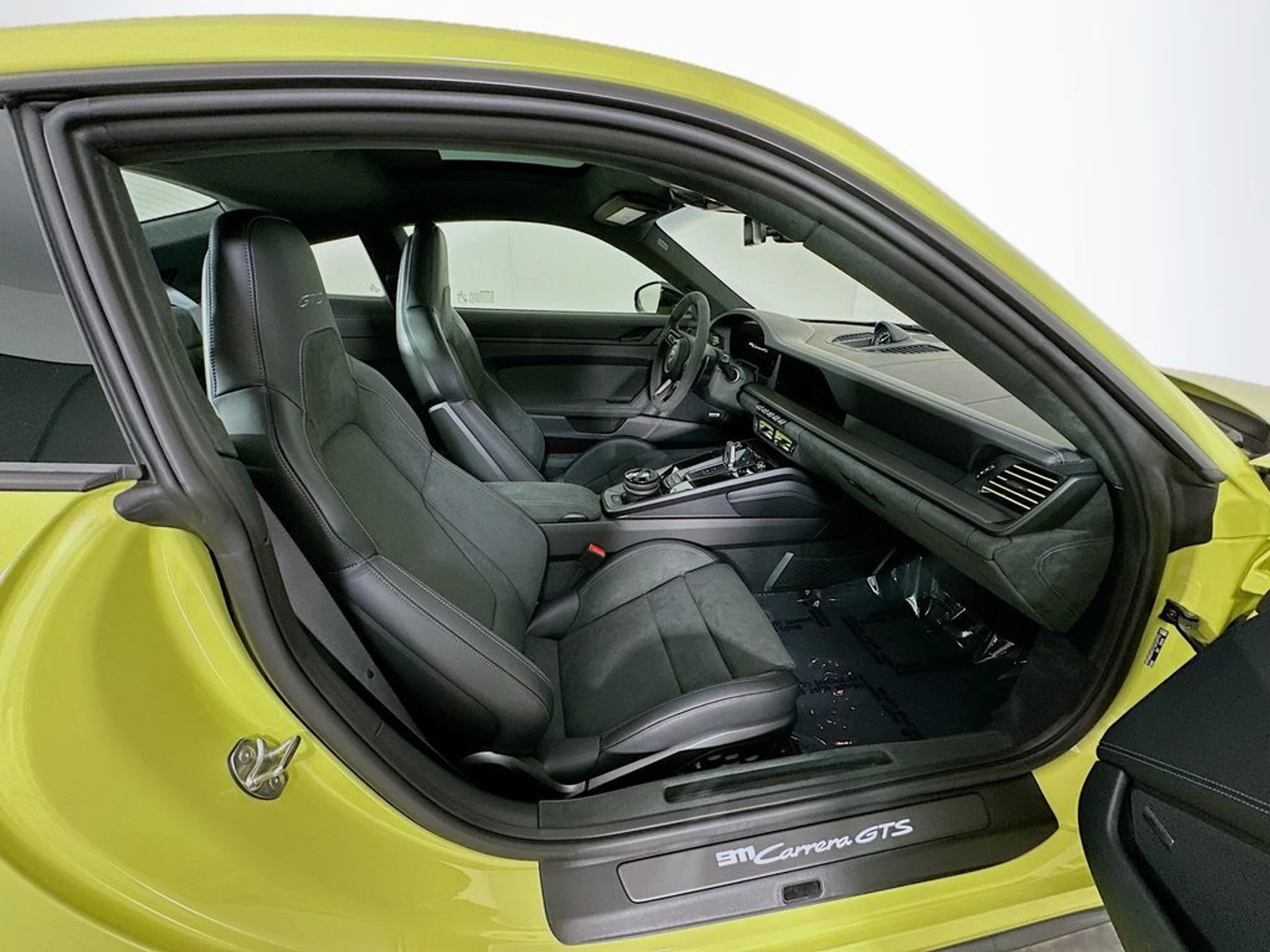 mph029_3781334728_4428544c25f87d6f9732fb6c4d07738fx_a3be342a57