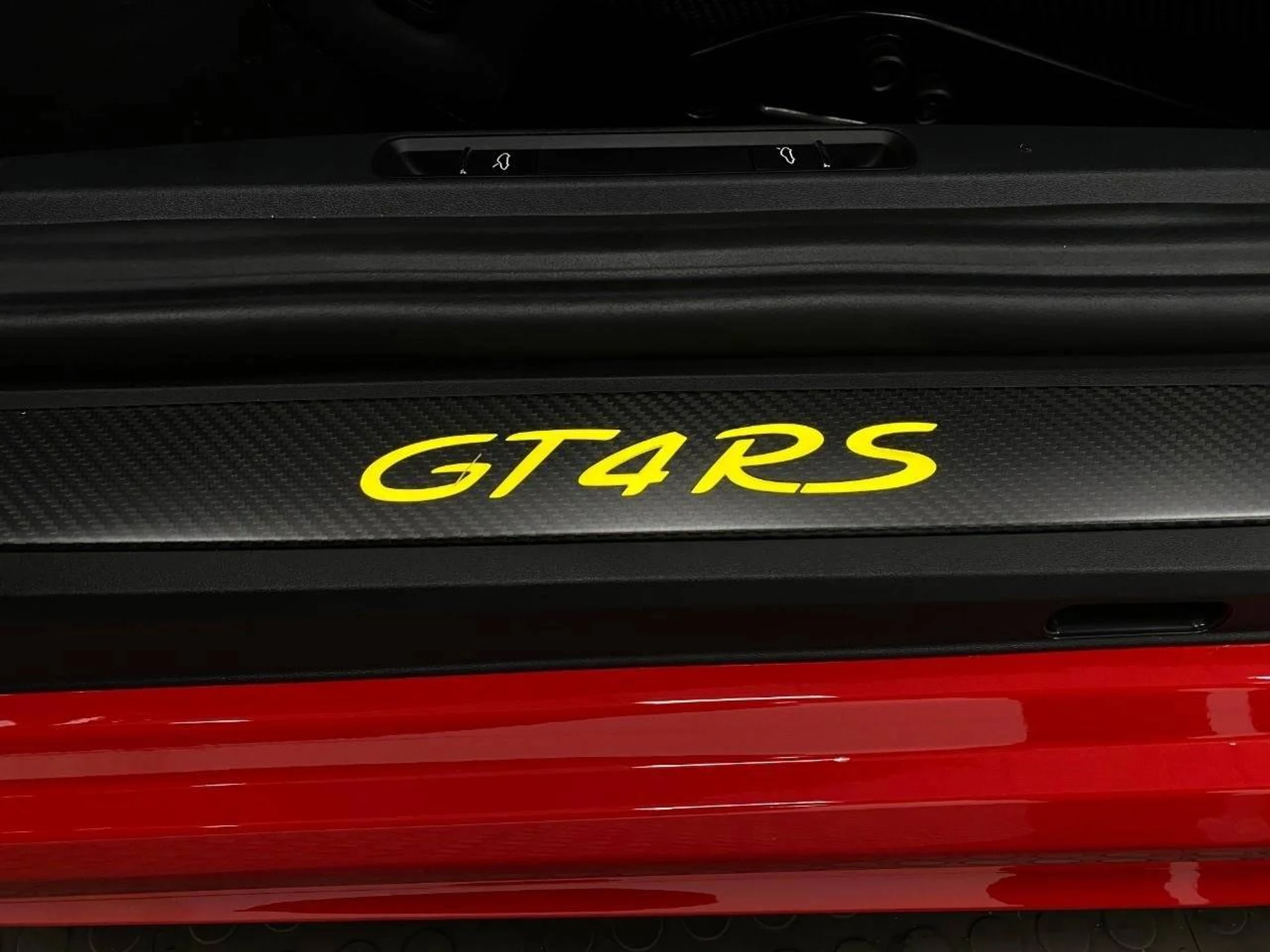 mph029_3785247215_1280_2a16a8100b