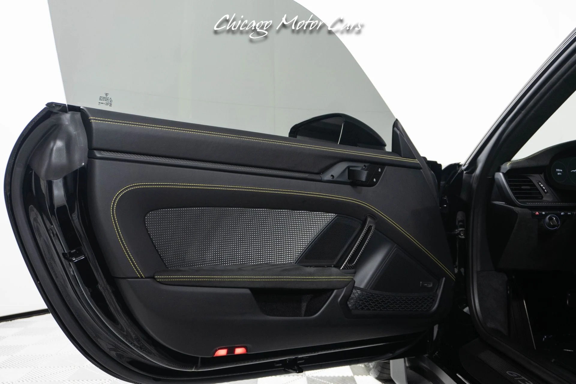 mph029_3796502407_13397_p30_l_d73c2dd8f1