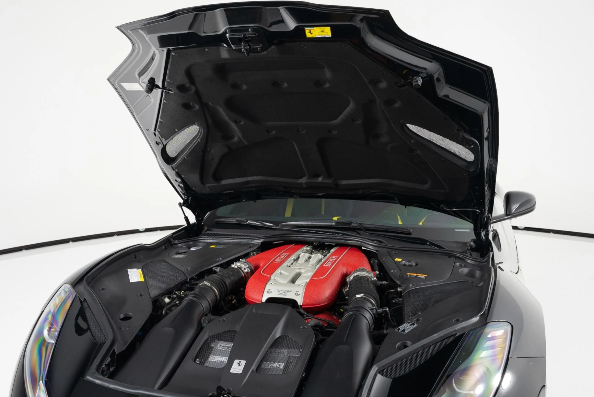 mph029_3798578876_Used_2019_Ferrari_812_Superfast_1719262609_f49a85d8e4