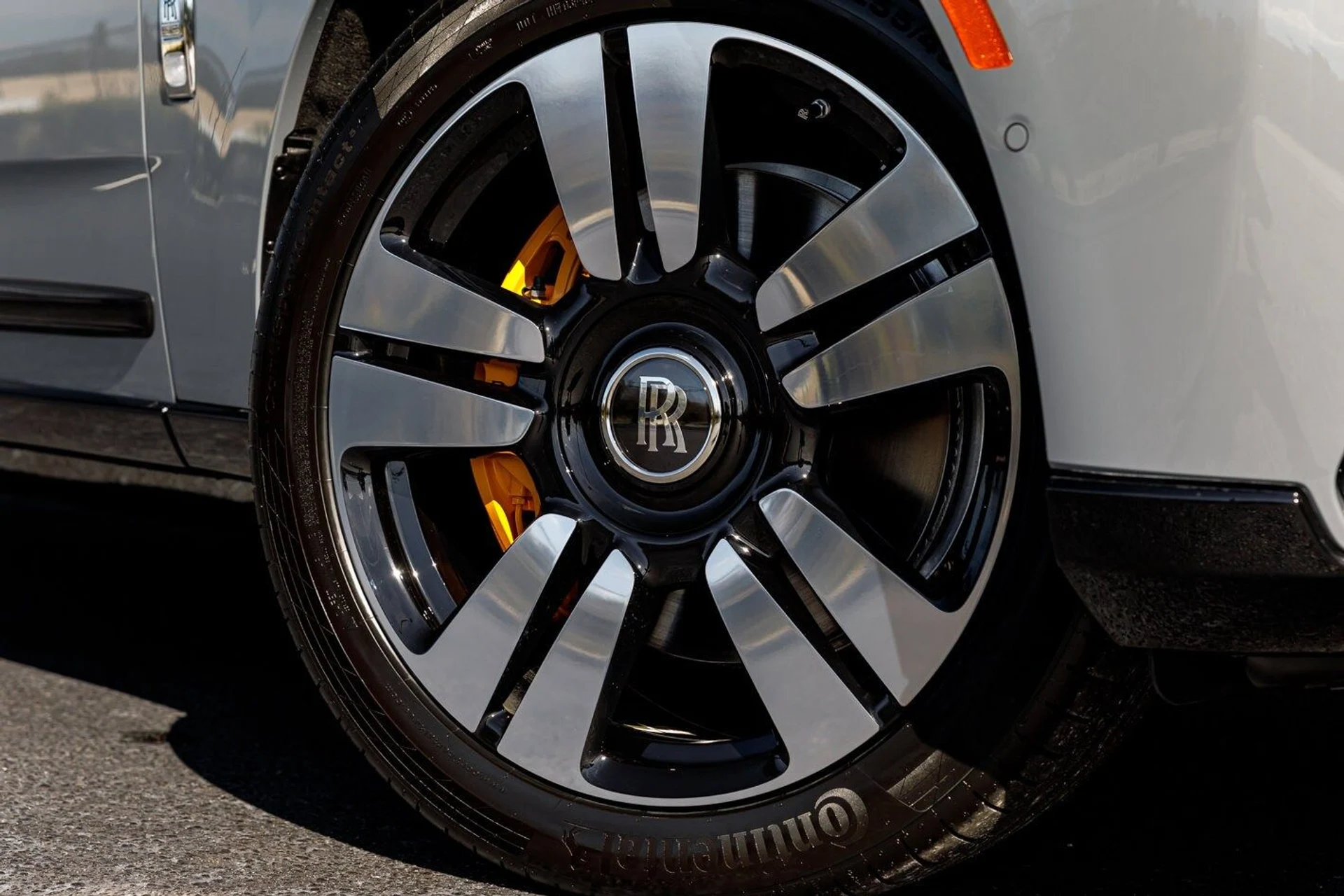 mph029_3801233784_28b9a6d3391d915eef62ac062a0ba1b8x_f245bbc571