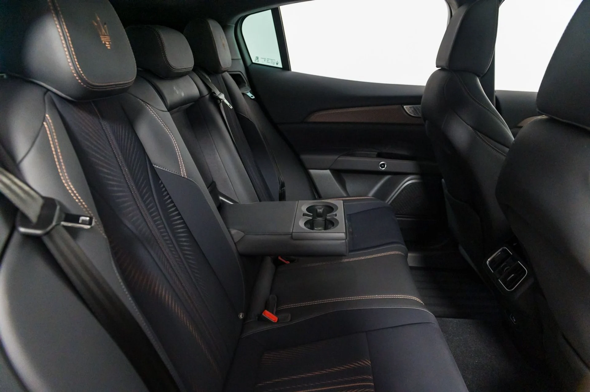 mph029_3807282928_f6ab8f0a6b67422ab89988768ad7c028_67fb87db0d