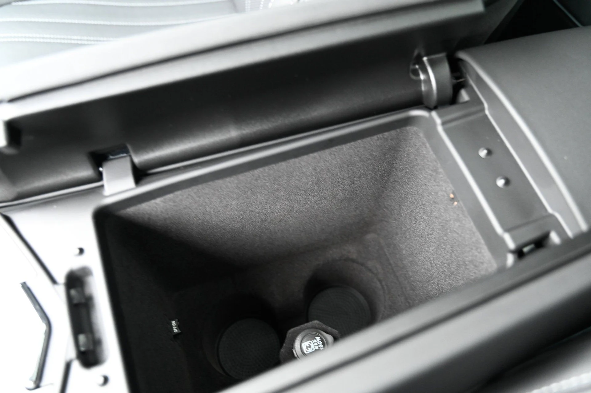 mph029_3808389956_e1ad29ba886a41f587ca0b21c8d8c091_00e034b40a