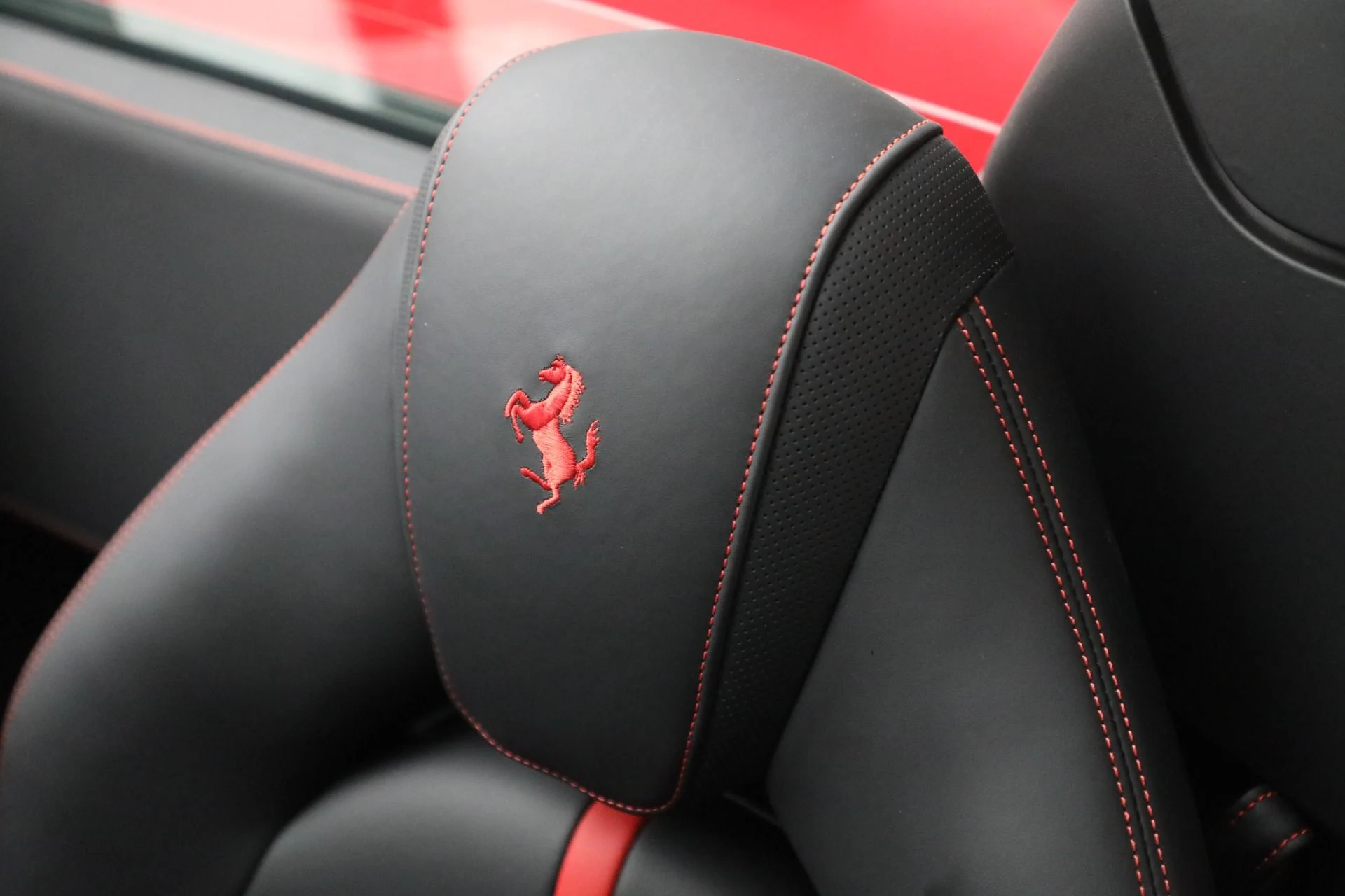 mph029_3811889499_Used_2021_Ferrari_F8_Spider_42874b598f