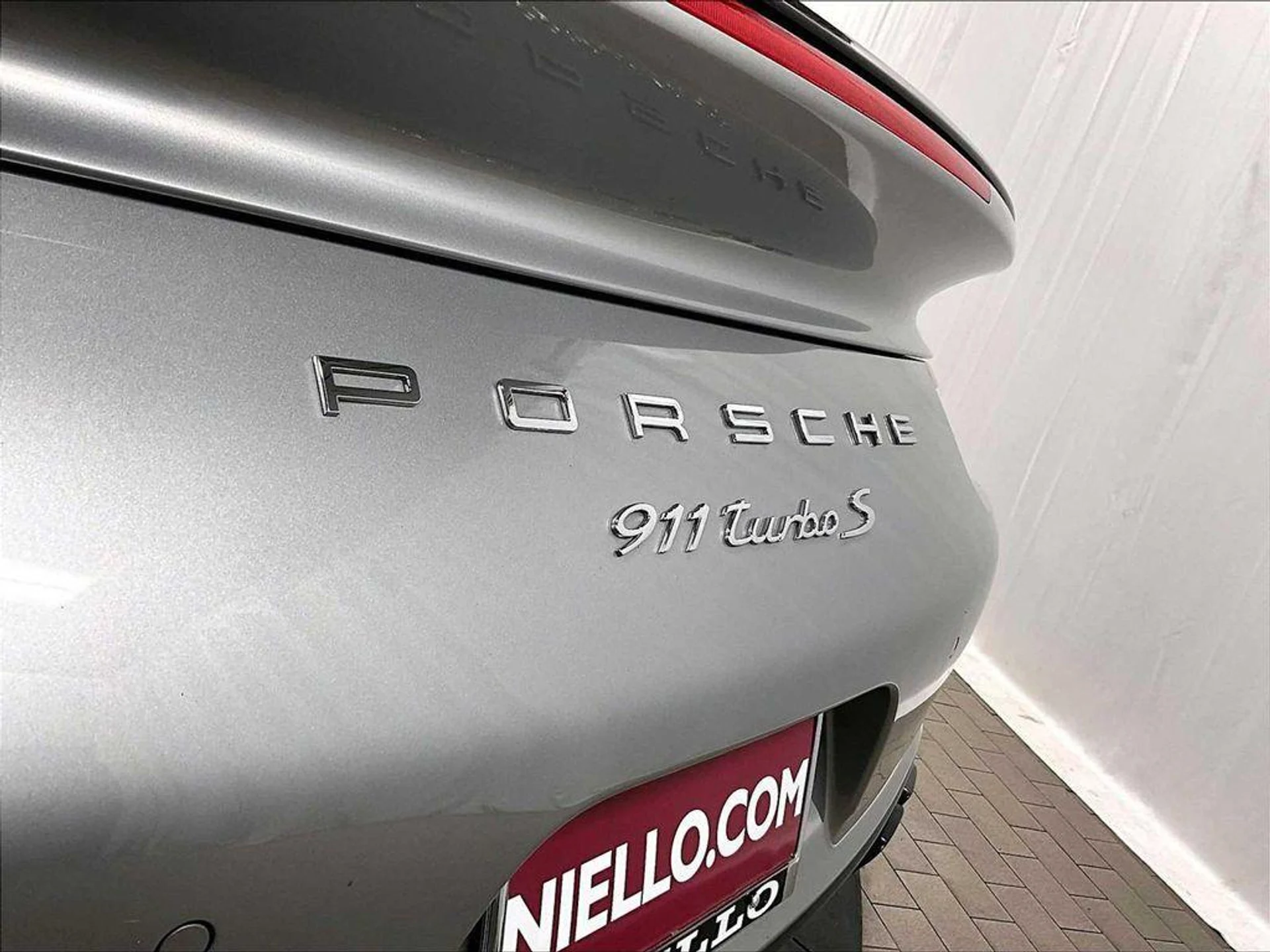 mph029_3811914077_c_v02_Jt_U7_UJ_Razgd_WV_8_I_Tri0_M_e2848b1a0b