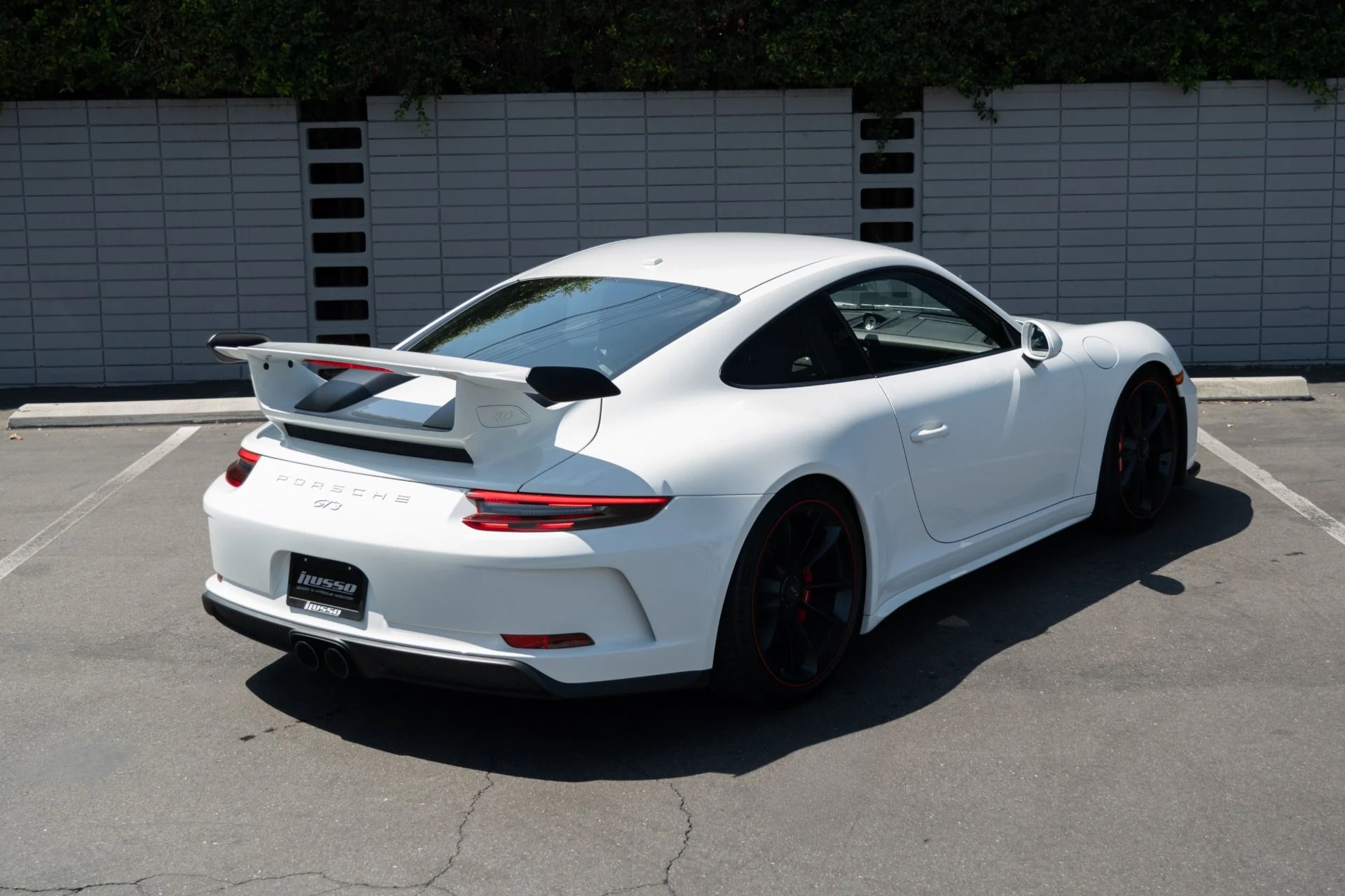 mph029_381655886_Used_2018_Porsche_911_GT_3_1756851687_7760892915
