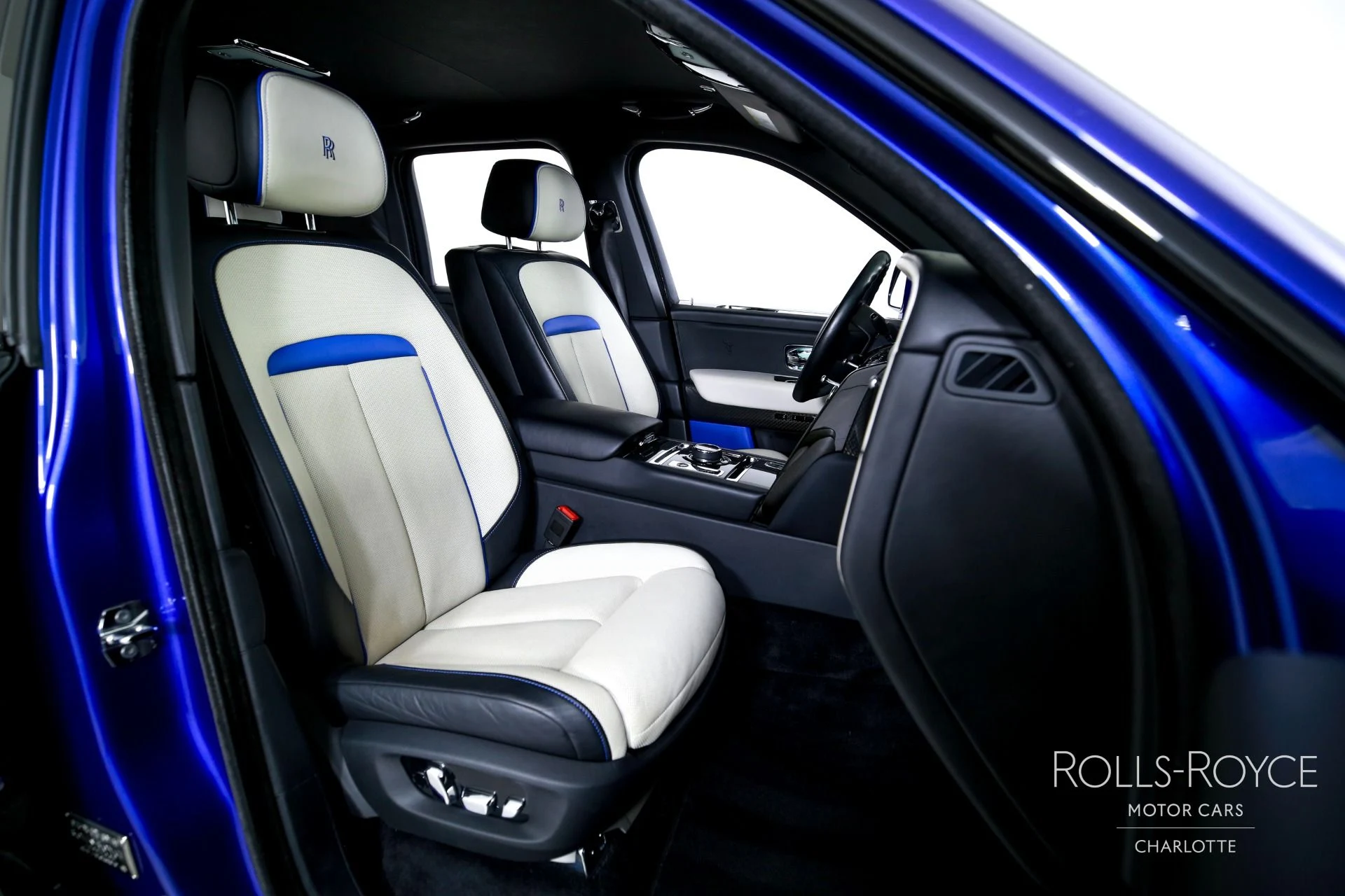 mph029_3829091782_Used_2021_Rolls_Royce_Black_Badge_Cullinan_1768490546_8e3cb03ddf