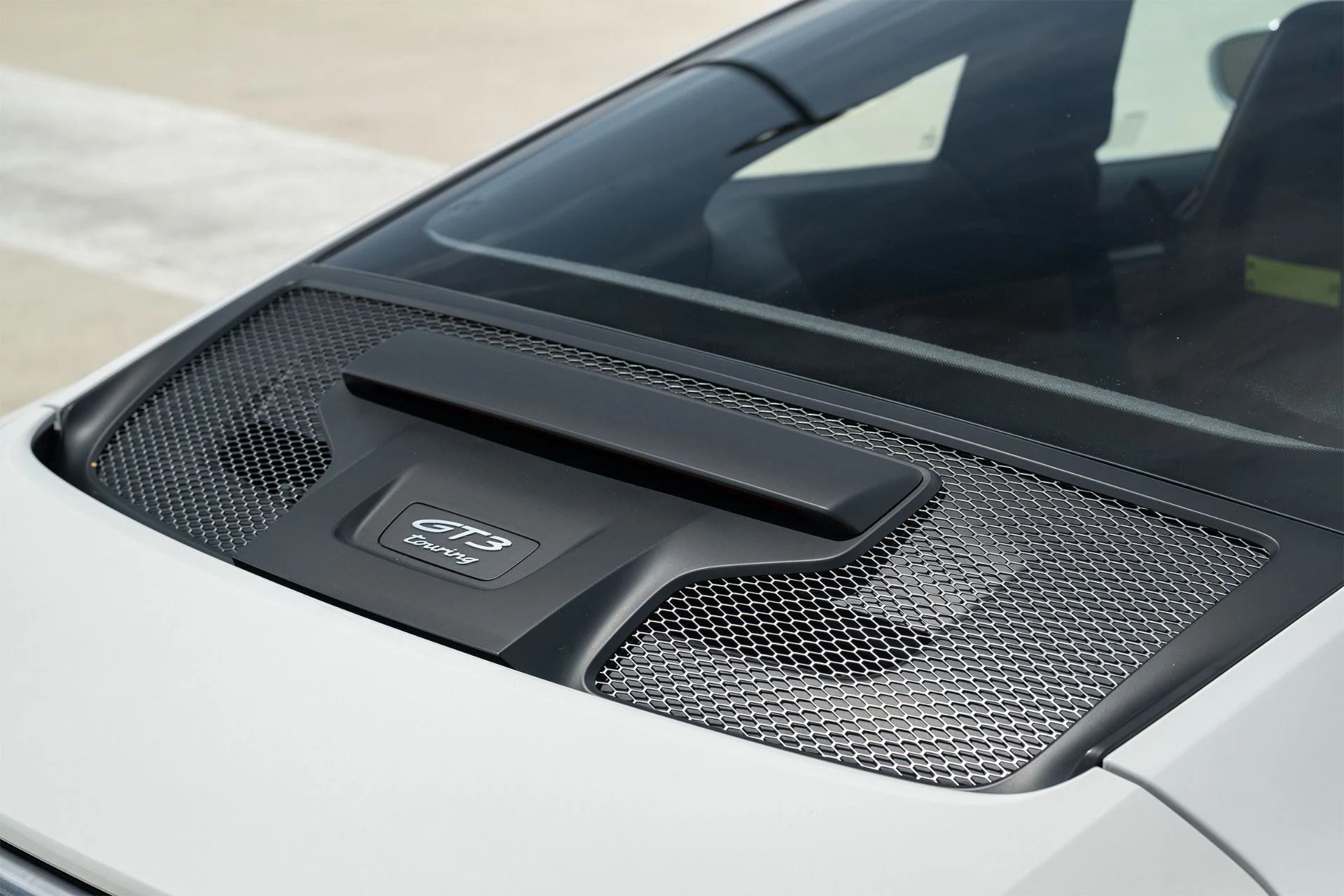 mph029_3830755760_Used_2022_Porsche_911_GT_3_Touring_1788909258_ac4103a2ec