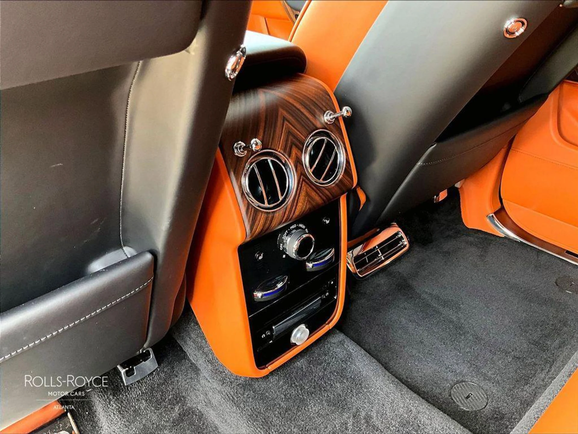 mph029_3849066577_s_Z_40vti_I_Dq_XT_h_Ho70ee_H1el_UM_e7eecfc888