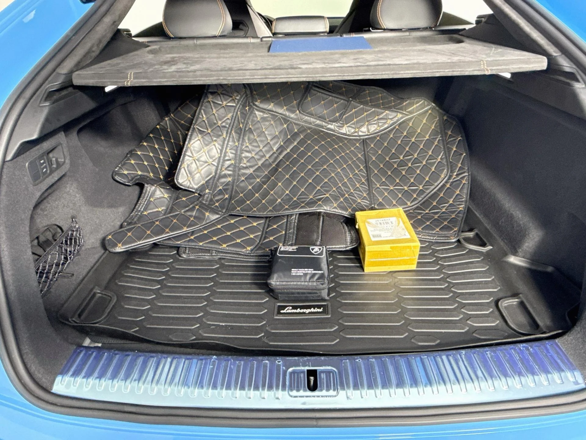 mph029_3863378244_Used_2022_Lamborghini_Urus_1786408610_757a14b436
