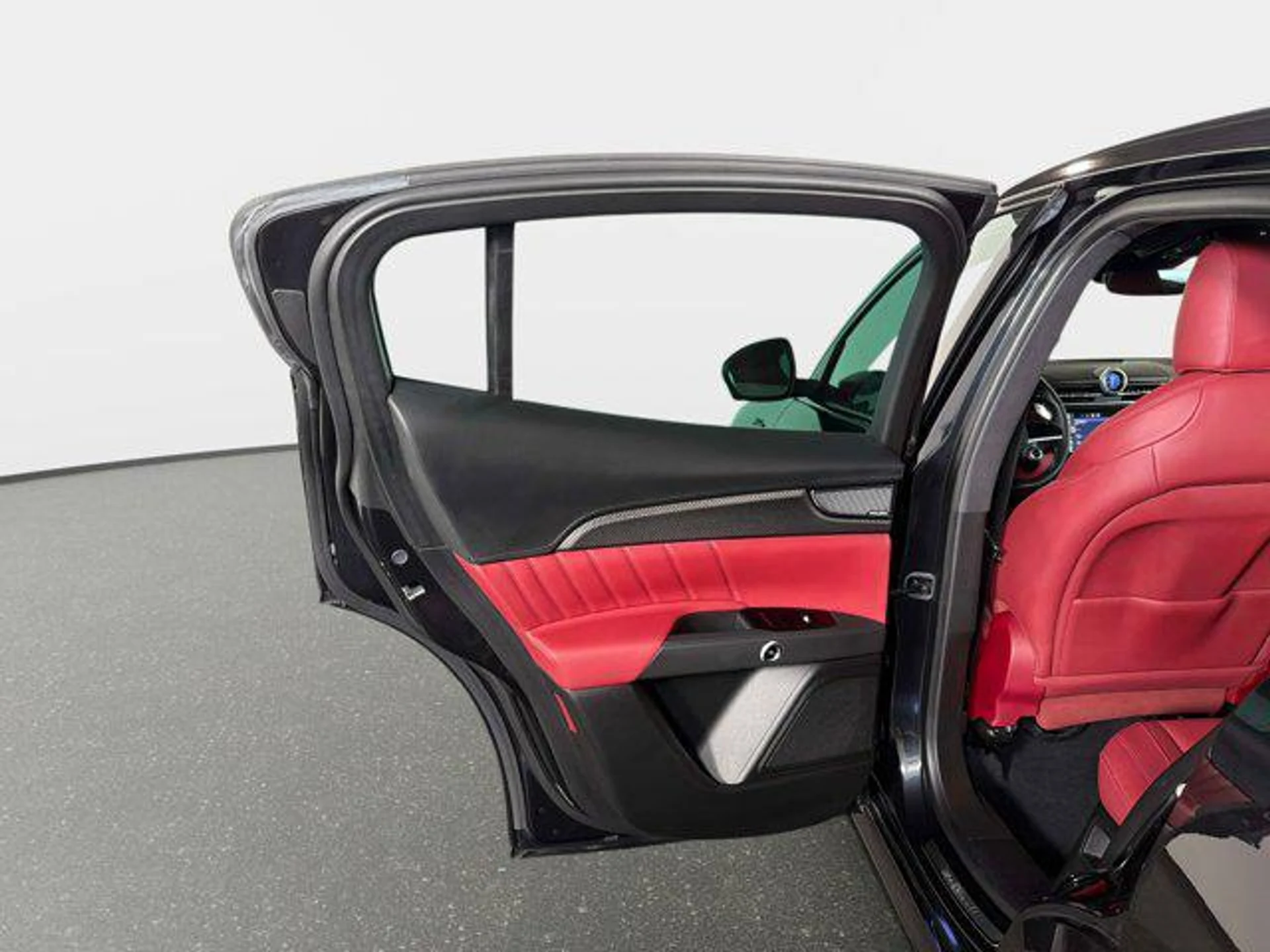 mph029_3877205069_U8_T2_t_IZM_2_Tdpf_Uqv8l_N68_Wb_FSE_73b3cd9b89