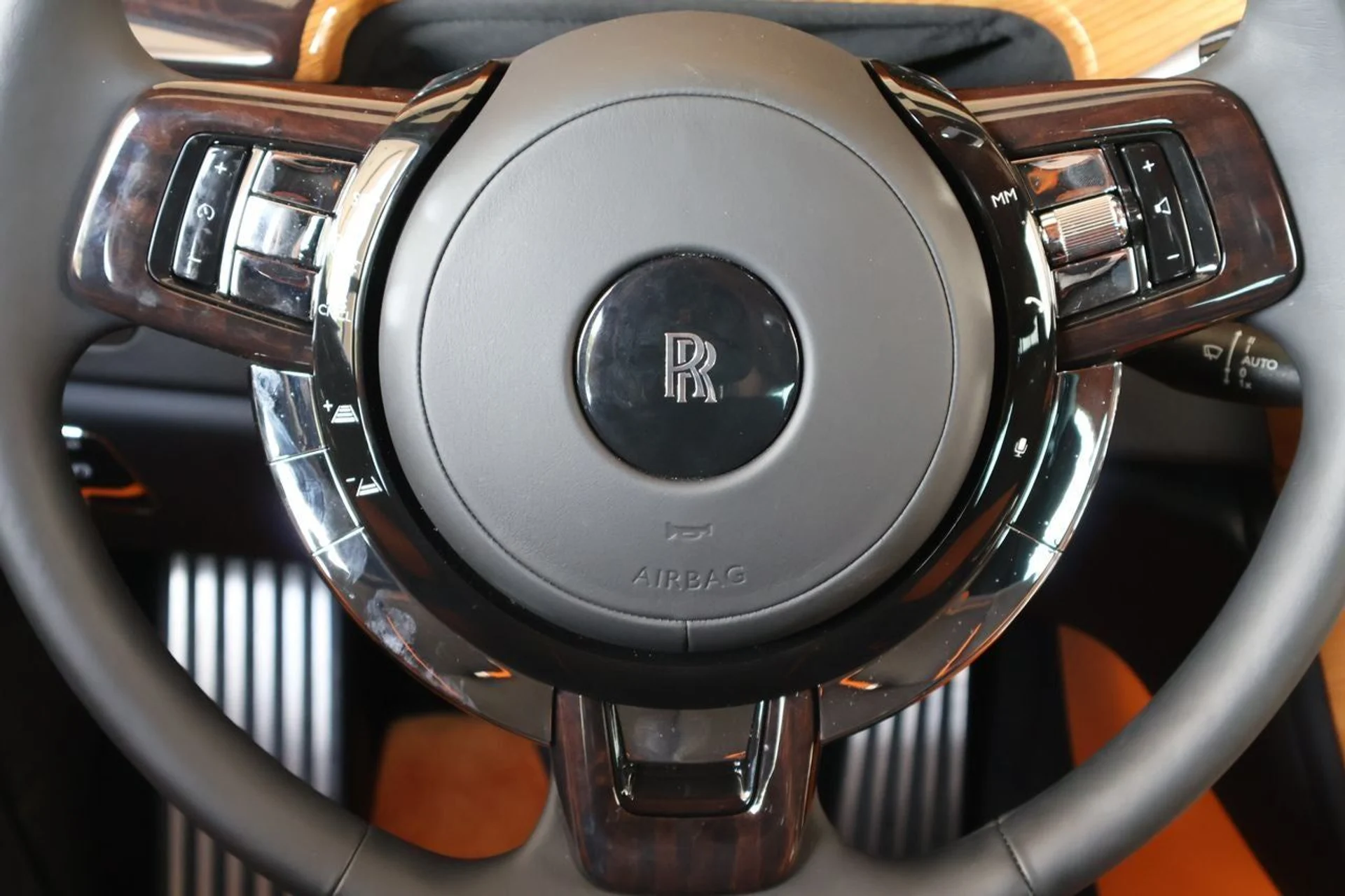 mph029_3879565707_30_ab1691a495