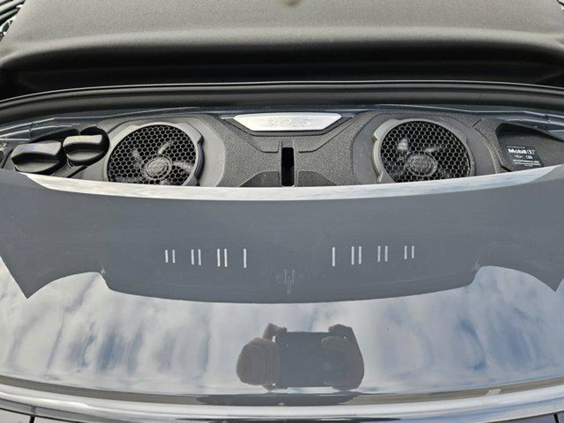 mph029_3883036133_z_m_NK_5bl_ID_2y1_Wmfgc_T_Tl_Qh_S_Ec_M_19c8e90bf1