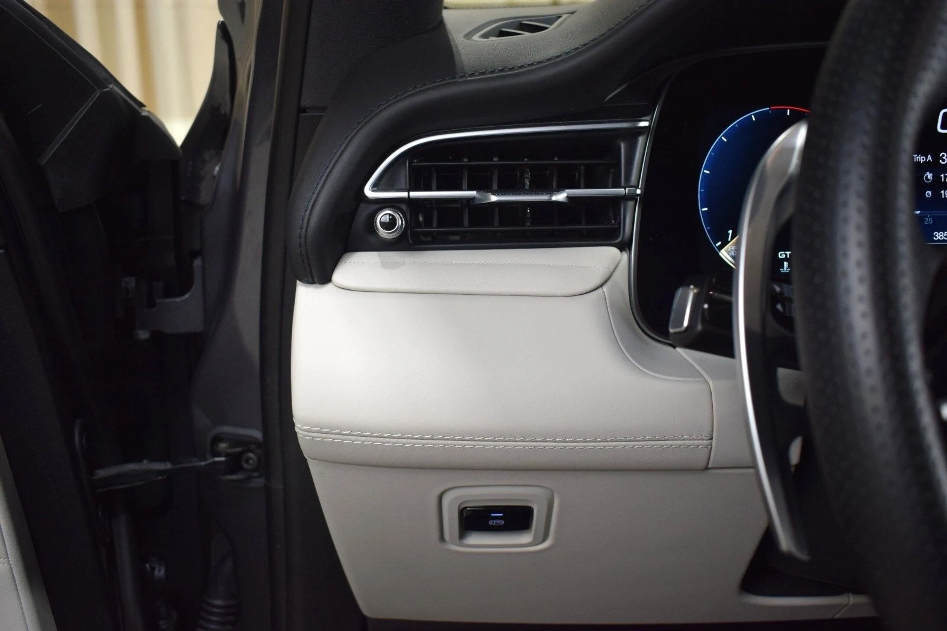 mph029_388521383_738b326dd060b4fbc69143215ba578cdx_7e8249523b