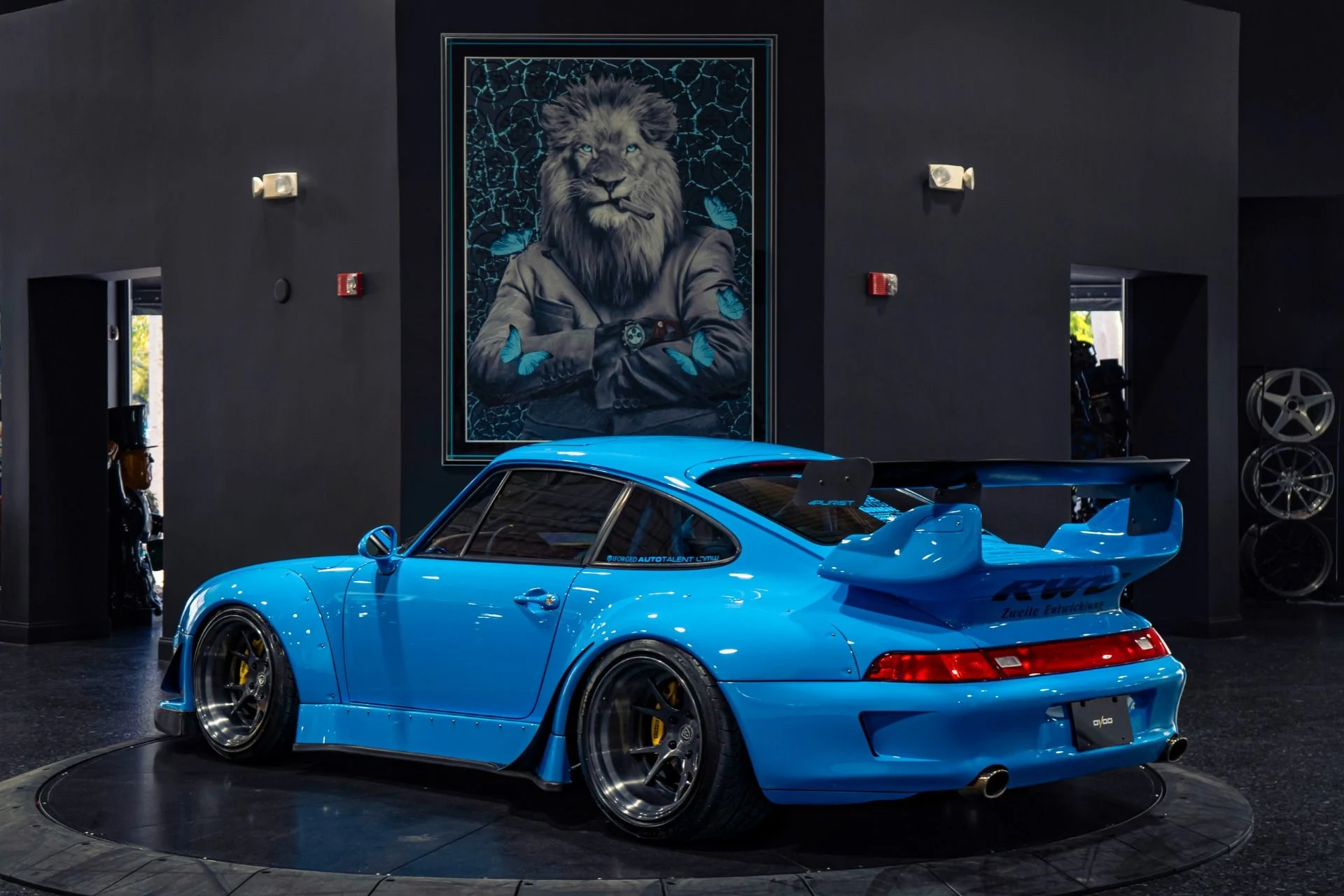 mph029_3885329526_Used_1995_Porsche_911_Carrera_RWB_LA_1_Riviera_Blue_1775600553_21bab1747e