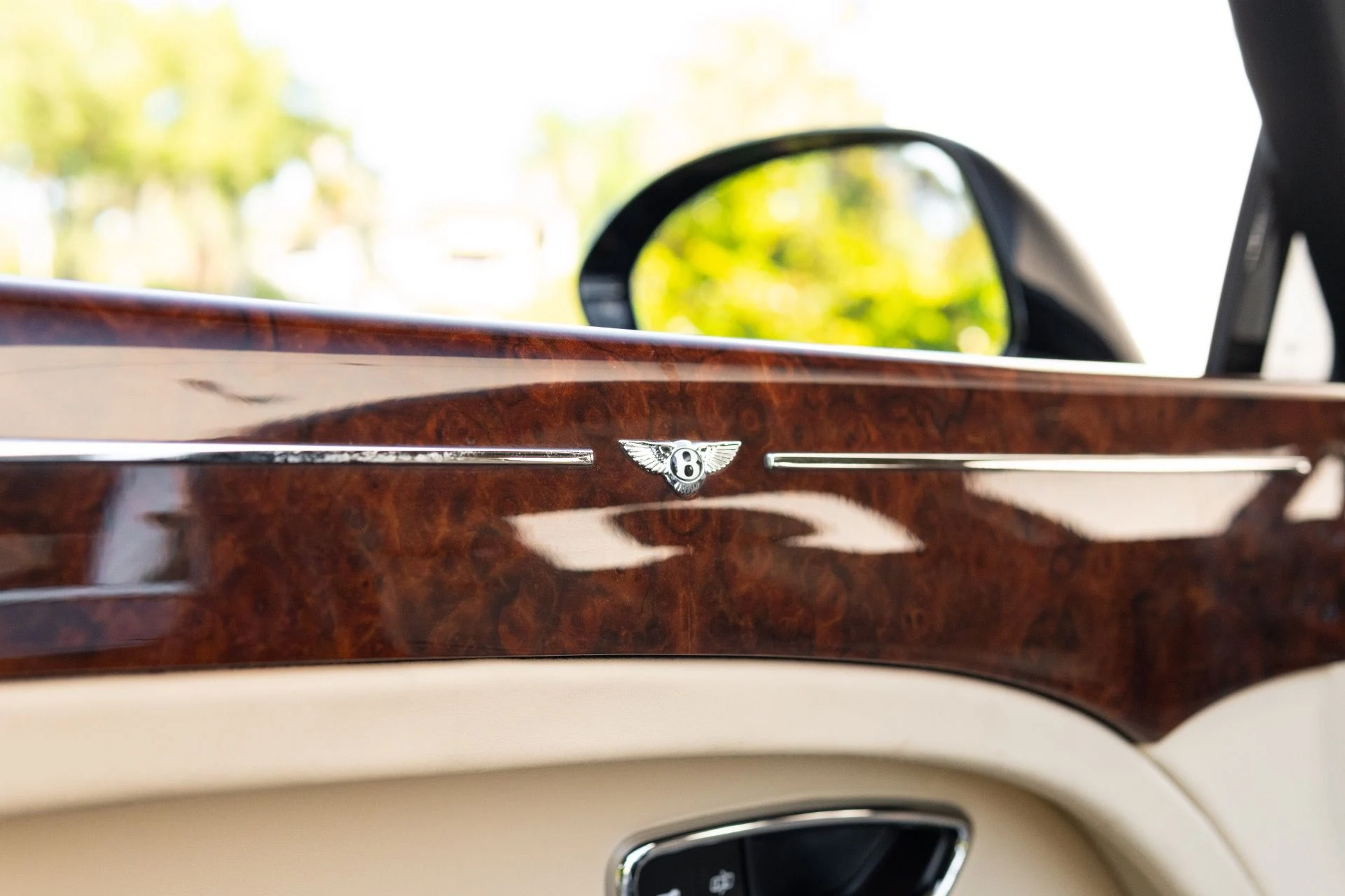 mph029_3900772084_Used_2014_Bentley_Mulsanne_1774576298_bbd407186f