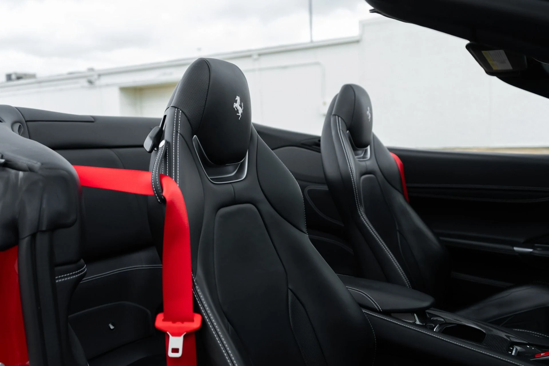 mph029_3913784284_Used_2019_Ferrari_Portofino_1768420452_2d58597a16