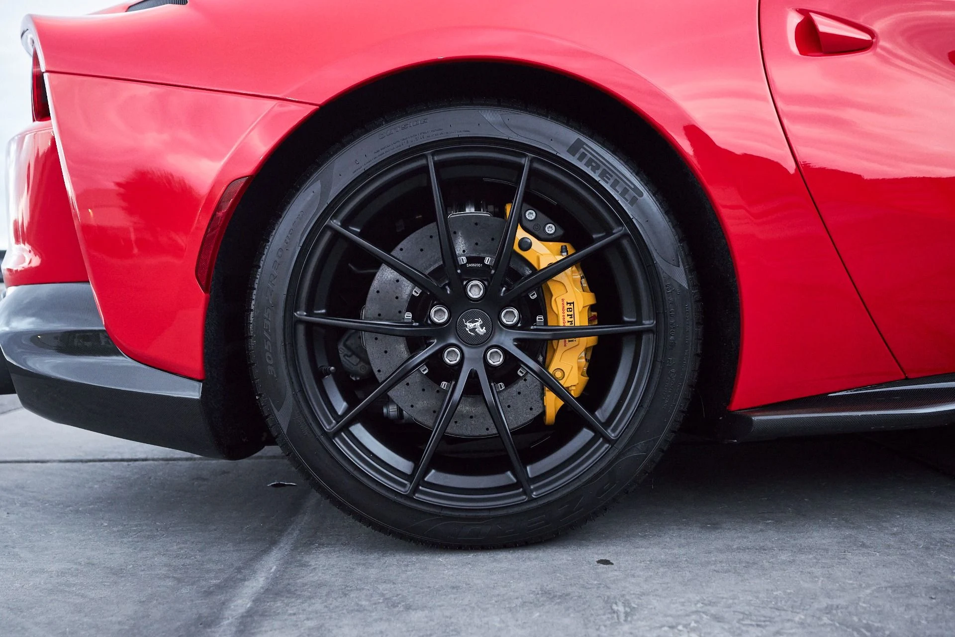 mph029_3915898973_Used_2021_Ferrari_812_GTS_Base_1760544635_d164e439e7