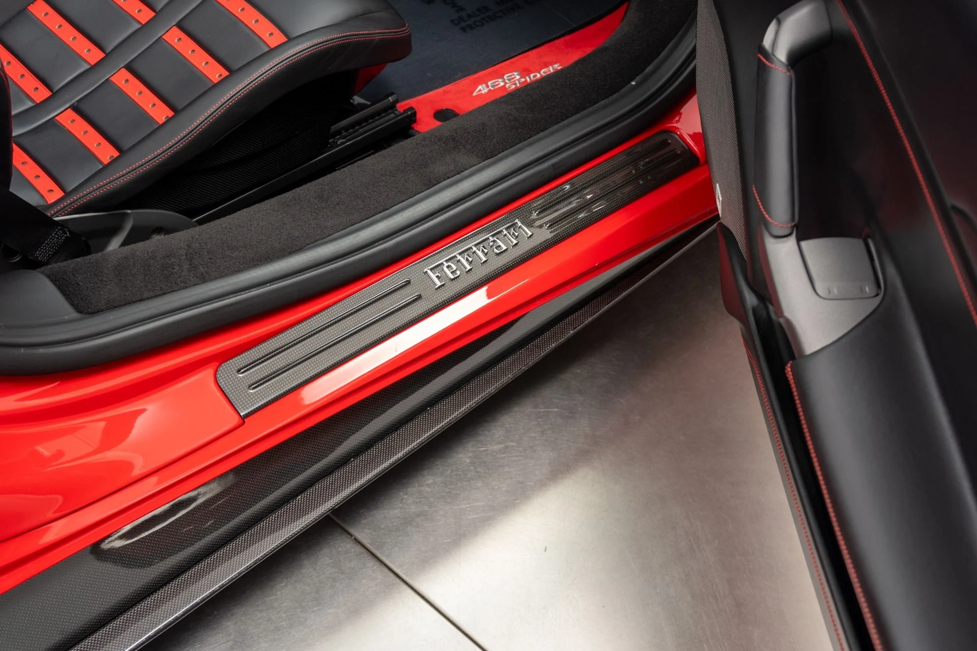 mph029_3925633627_Used_2017_Ferrari_488_Spider_1776892086_969d19c900