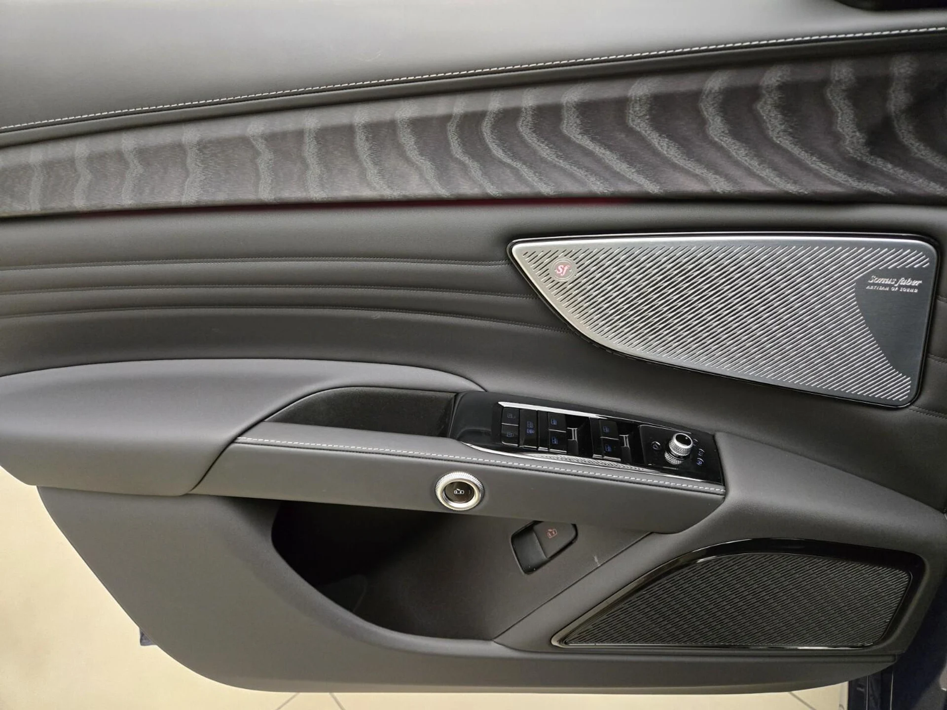 mph029_3926586185_New_2025_Maserati_Grecale_Modena_1771050108_33cedd9255