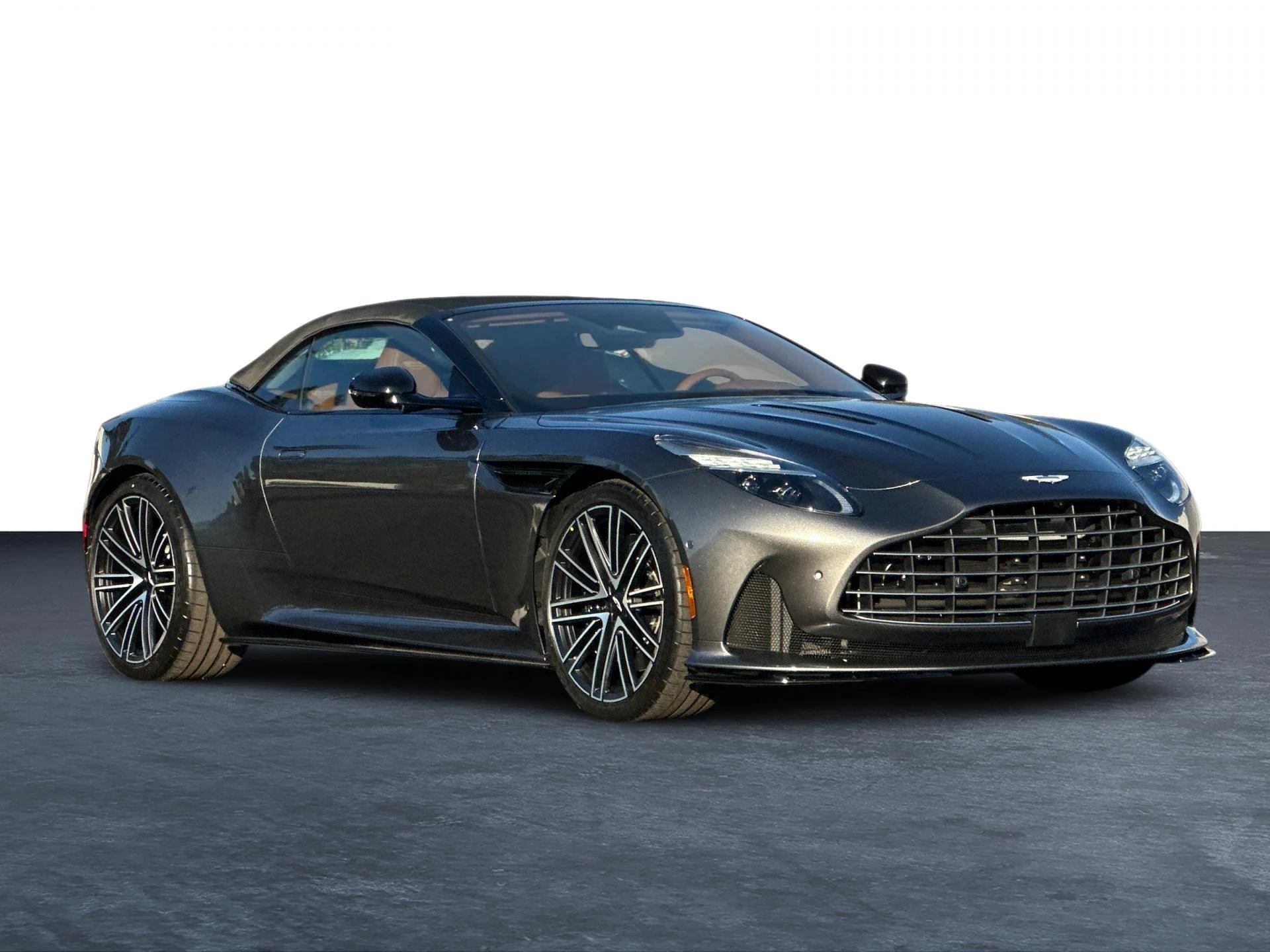 mph029_3928677218_New_2026_Aston_Martin_DB_12_Volante_1764169879_bbf7ed62f3