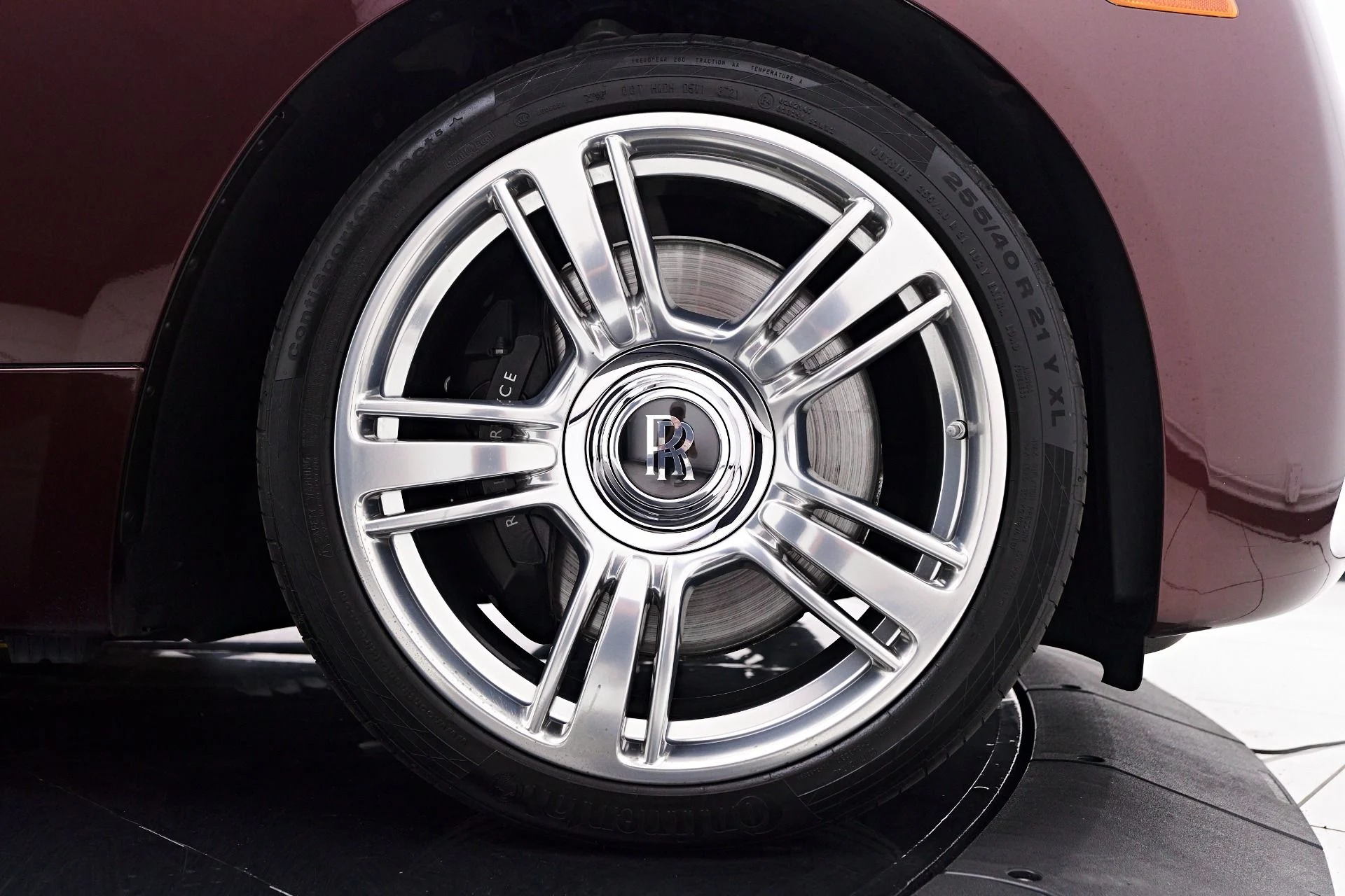 mph029_3936421291_Used_2015_Rolls_Royce_Wraith_Base_1757113601_77bf0e85eb