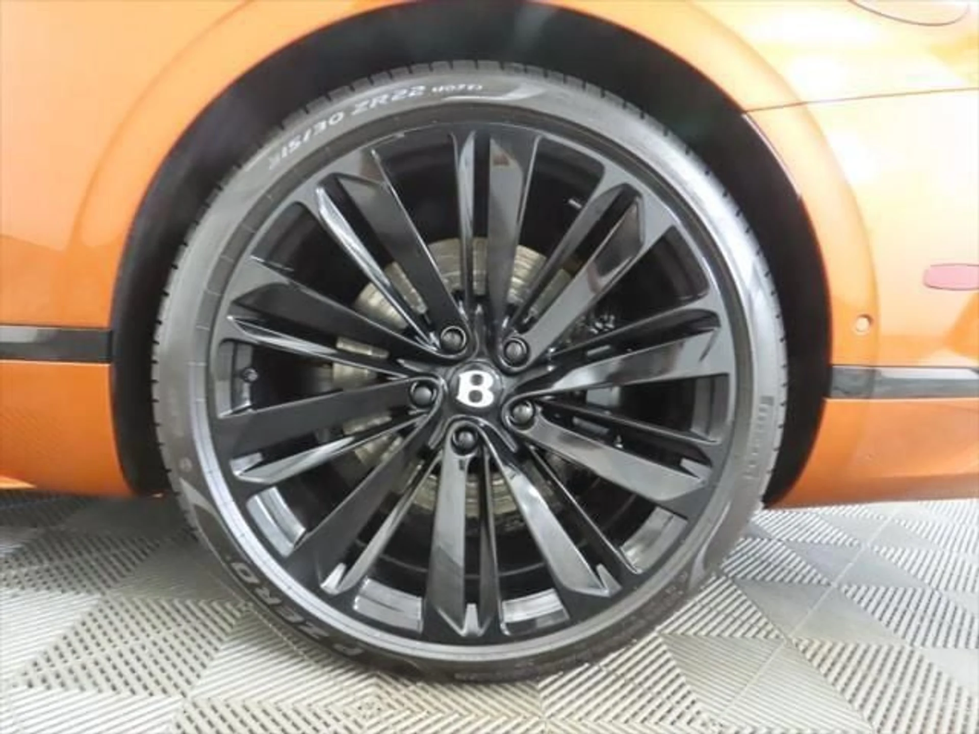 mph029_3941356112_new_2026_bentley_continental_gt_8119_22914837_30_640_7e795cf0e2