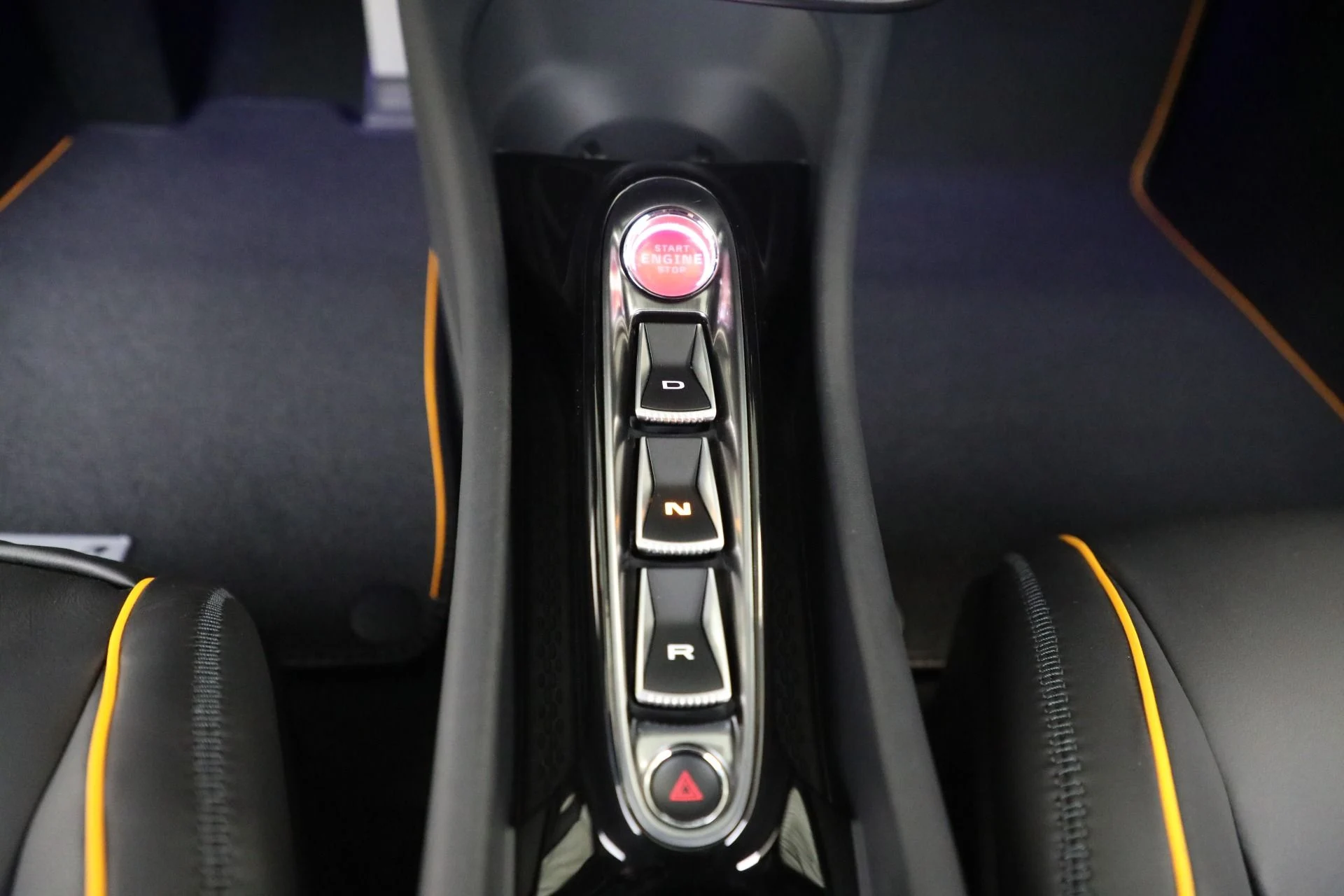 mph029_3959408145_Used_2023_Mc_Laren_Artura_Tech_Lux_1f72e7594b
