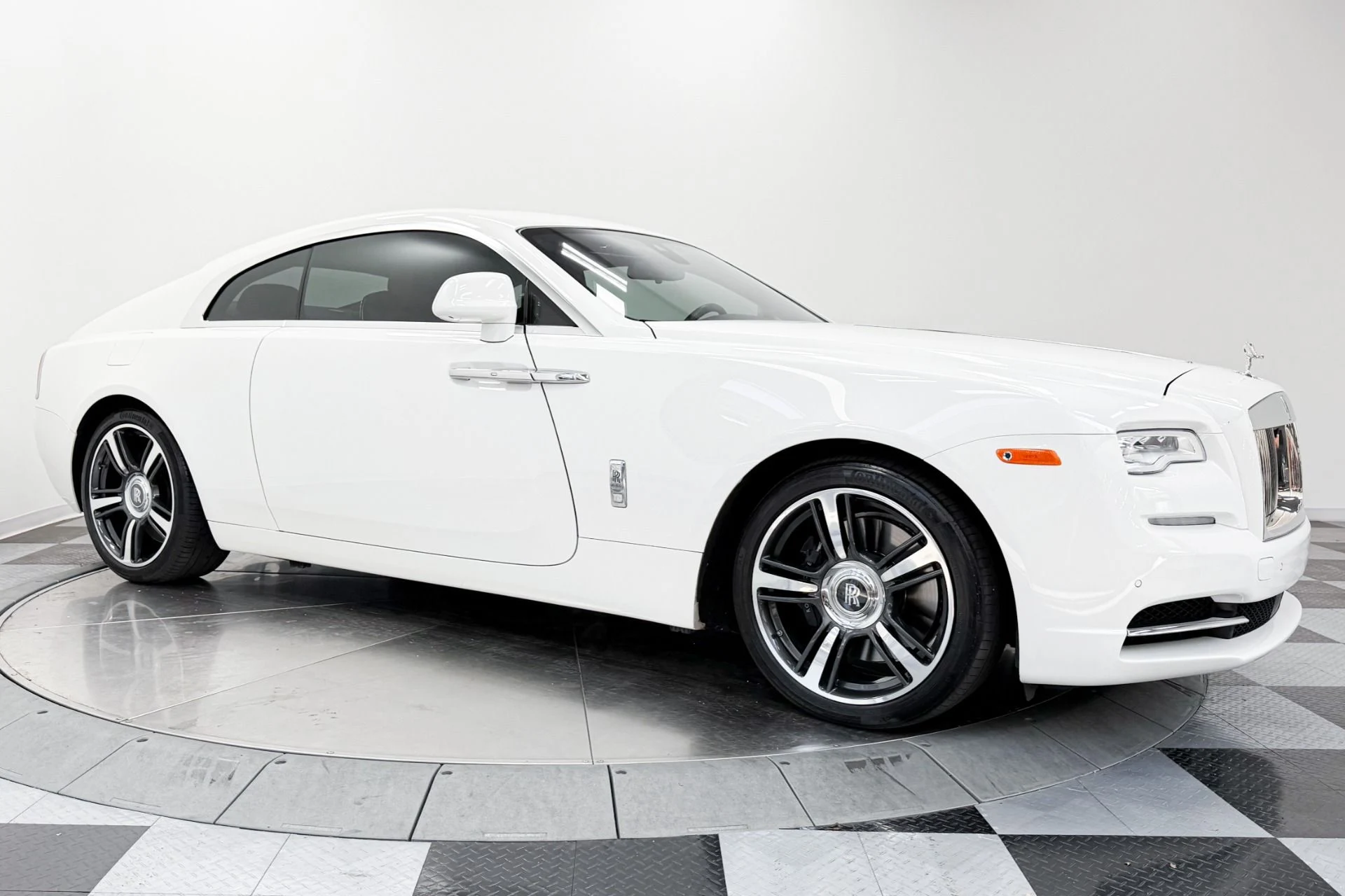 mph029_3962847395_Used_2019_Rolls_Royce_Wraith_Starlight_Headliner_Drivers_Assistance_3_1782320533_ae0e76abba