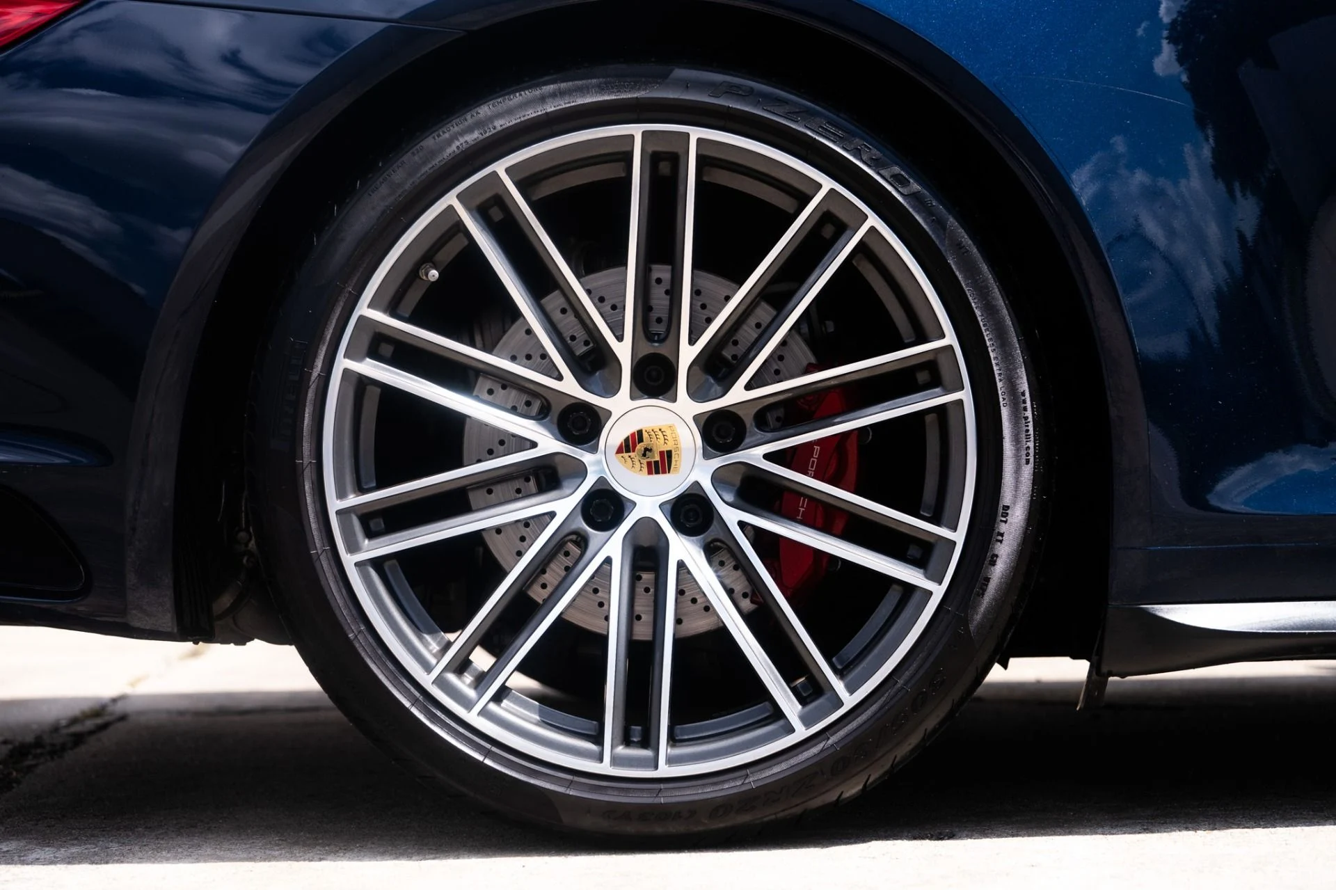 mph029_3971208286_Used_2019_Porsche_911_Targa_4_S_1759788578_06a265c0fc