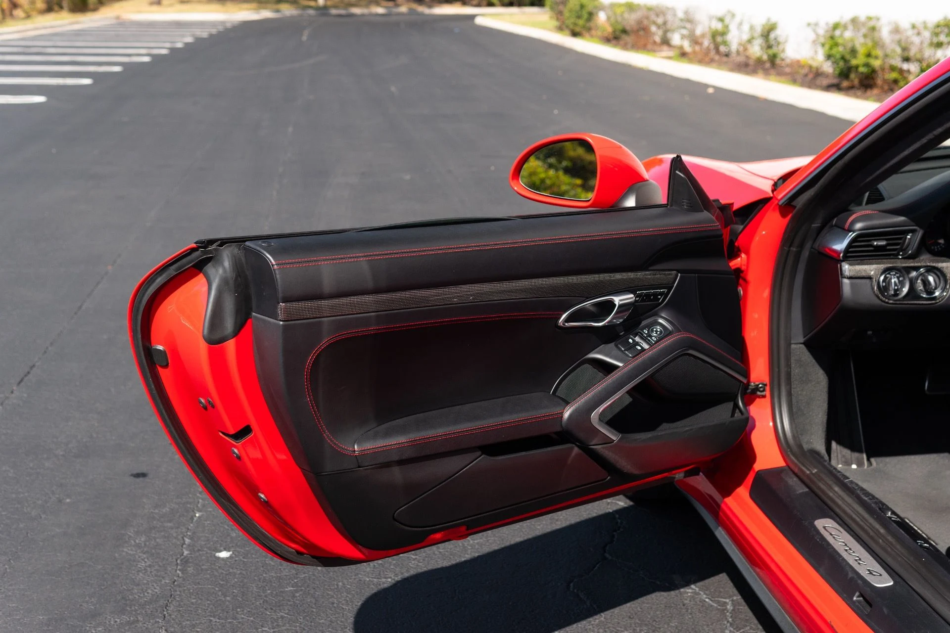 mph029_3971463101_Used_2019_Porsche_911_Carrera_4_1772073420_1c395c0c09