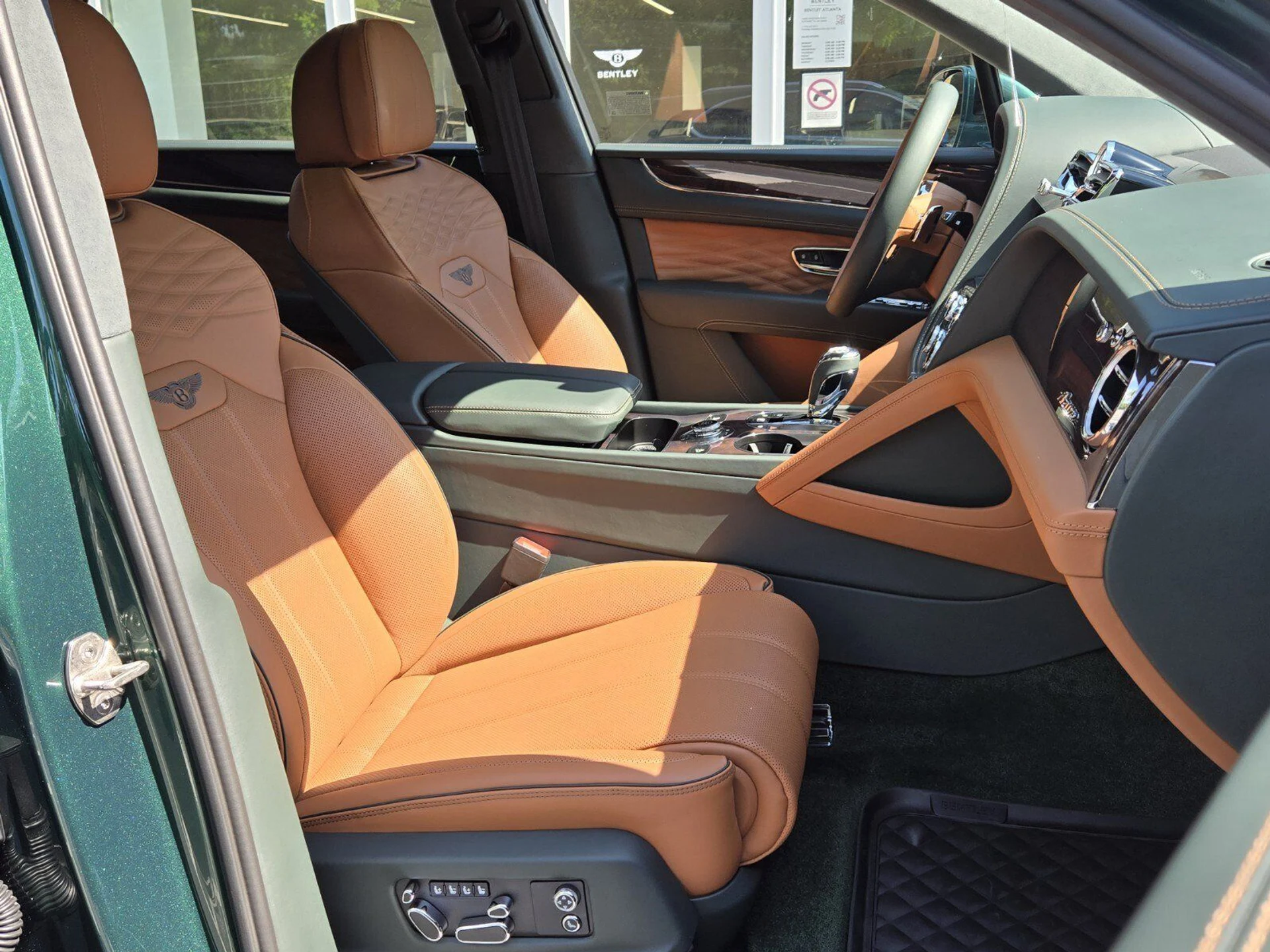 mph029_3973467483_8a0729a0e990409bcd871d567063ad46x_1f22cafc3e