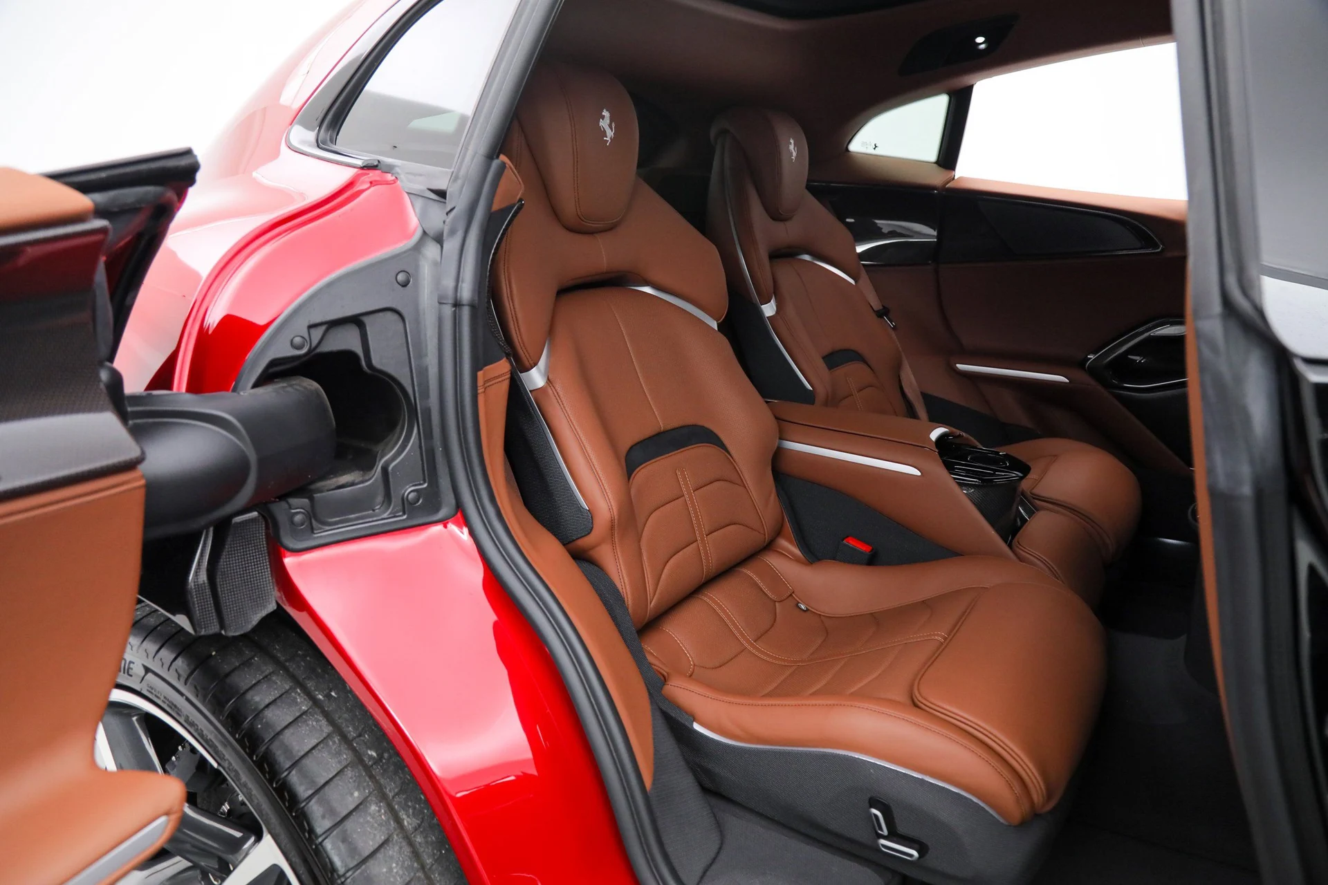 mph029_397602068_186c16df44bad44e7c0f91bf73adfb0c_89f9b21e3b