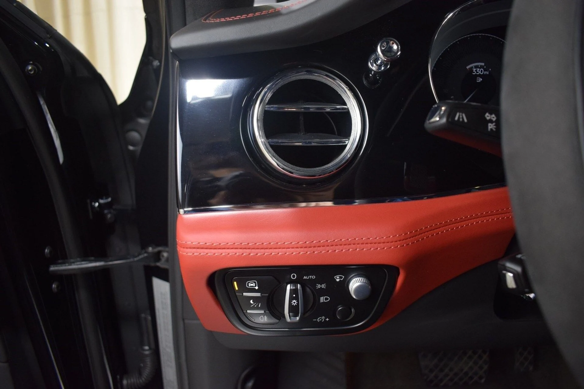 mph029_3990141959_beab3e18c98d5a29e0b50ec37c1a072dx_6b08a53812